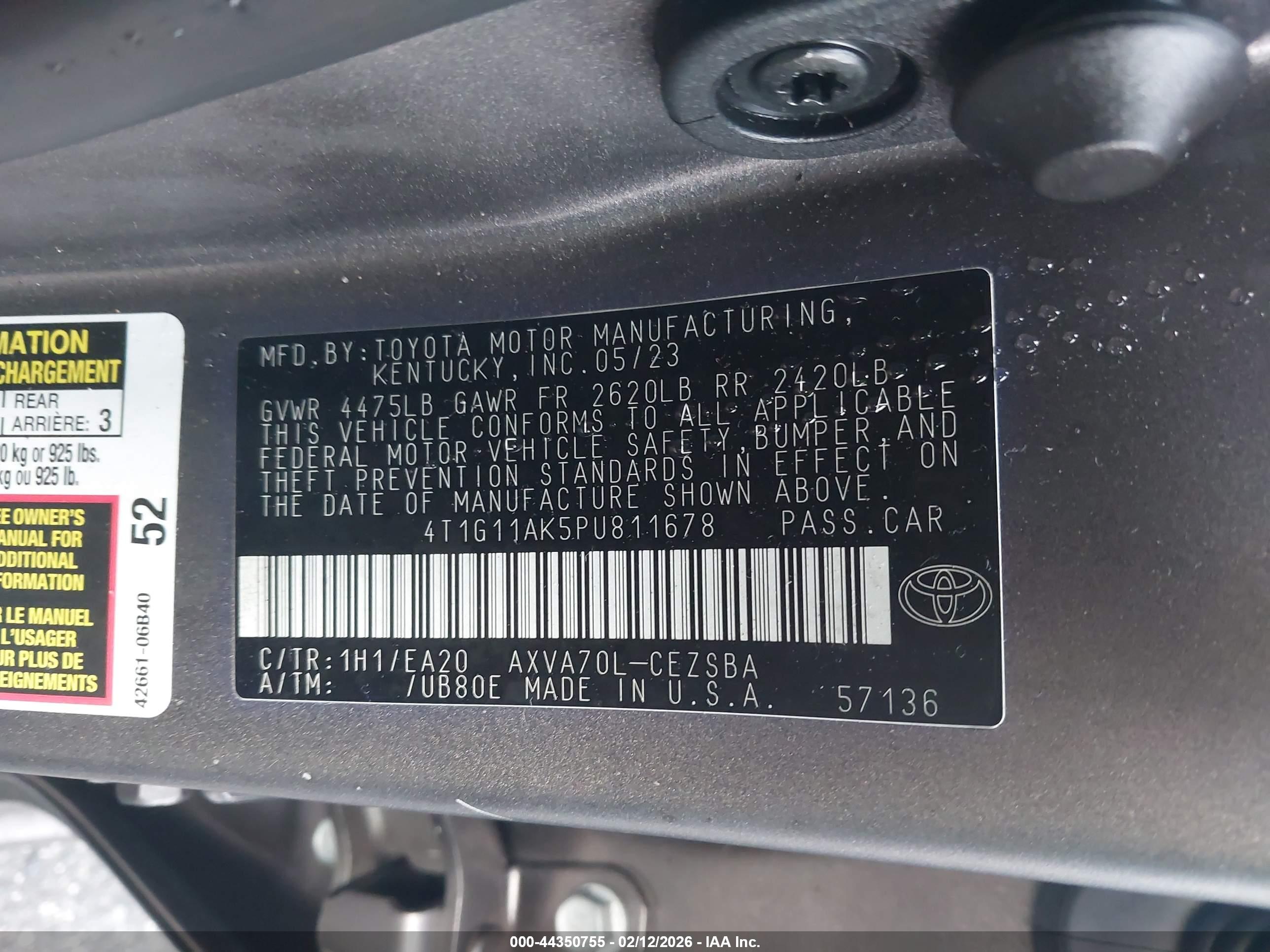TOYOTA CAMRY image 9