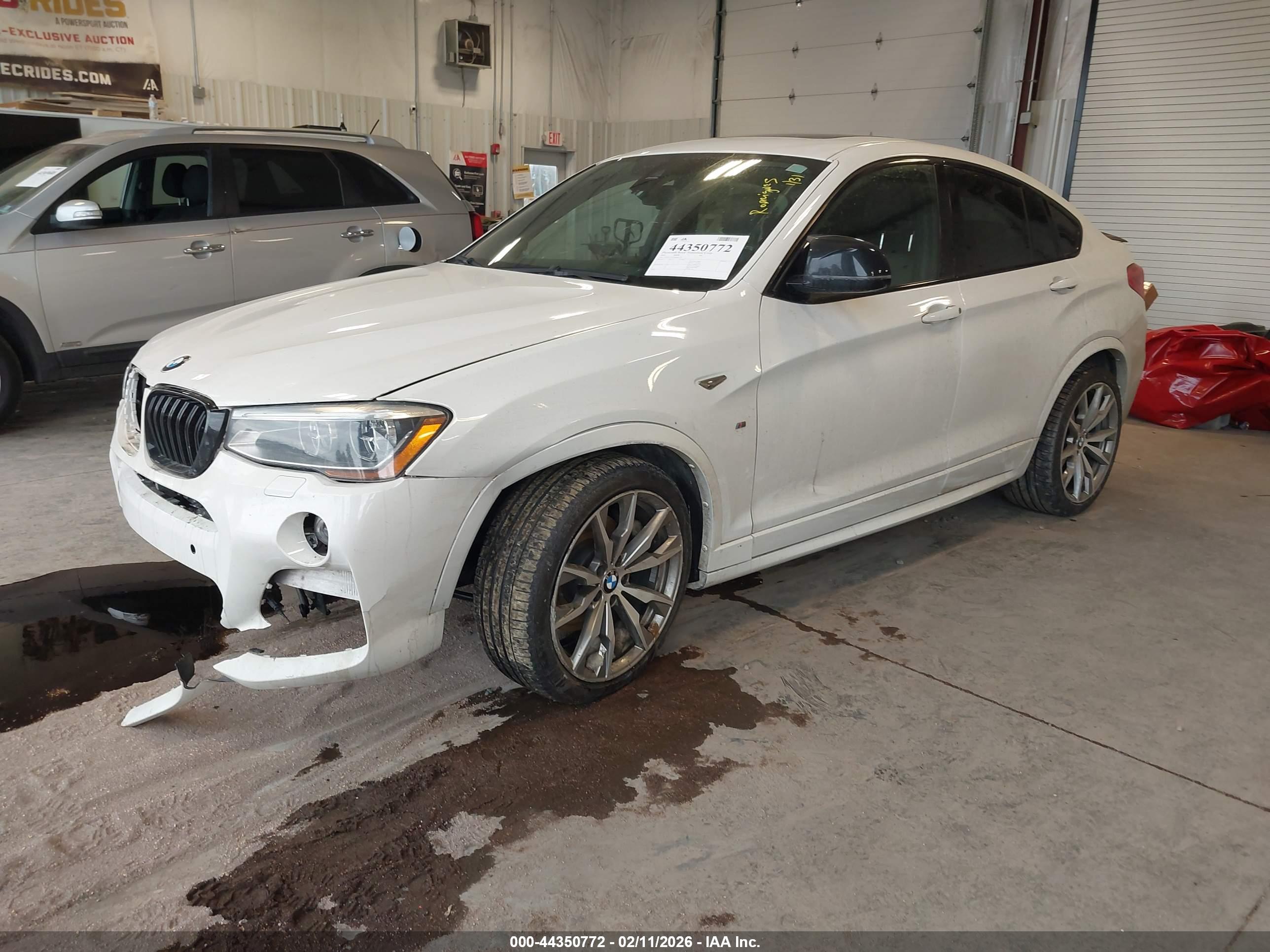 BMW X4 image 2