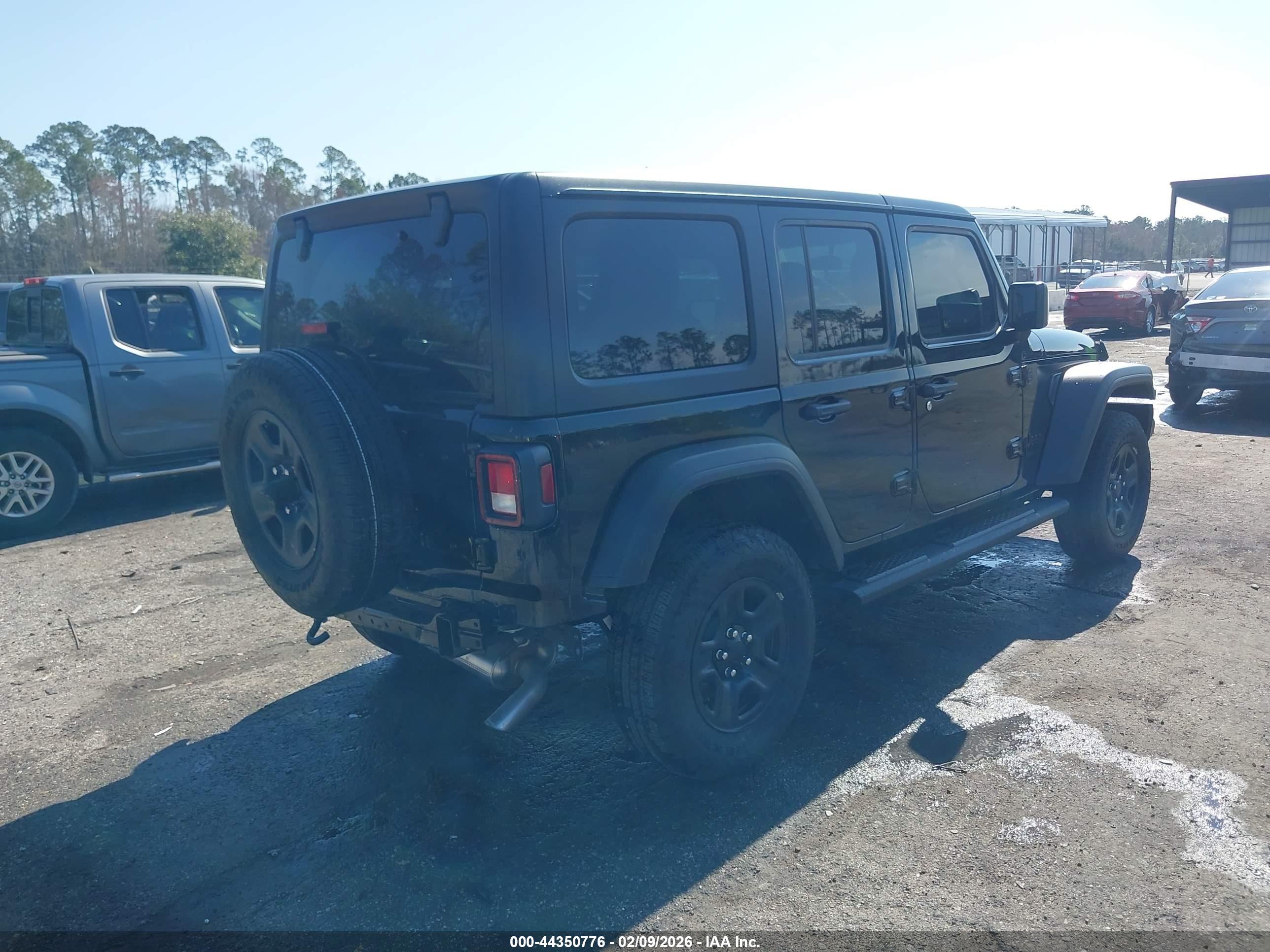 JEEP WRANGLER image 4