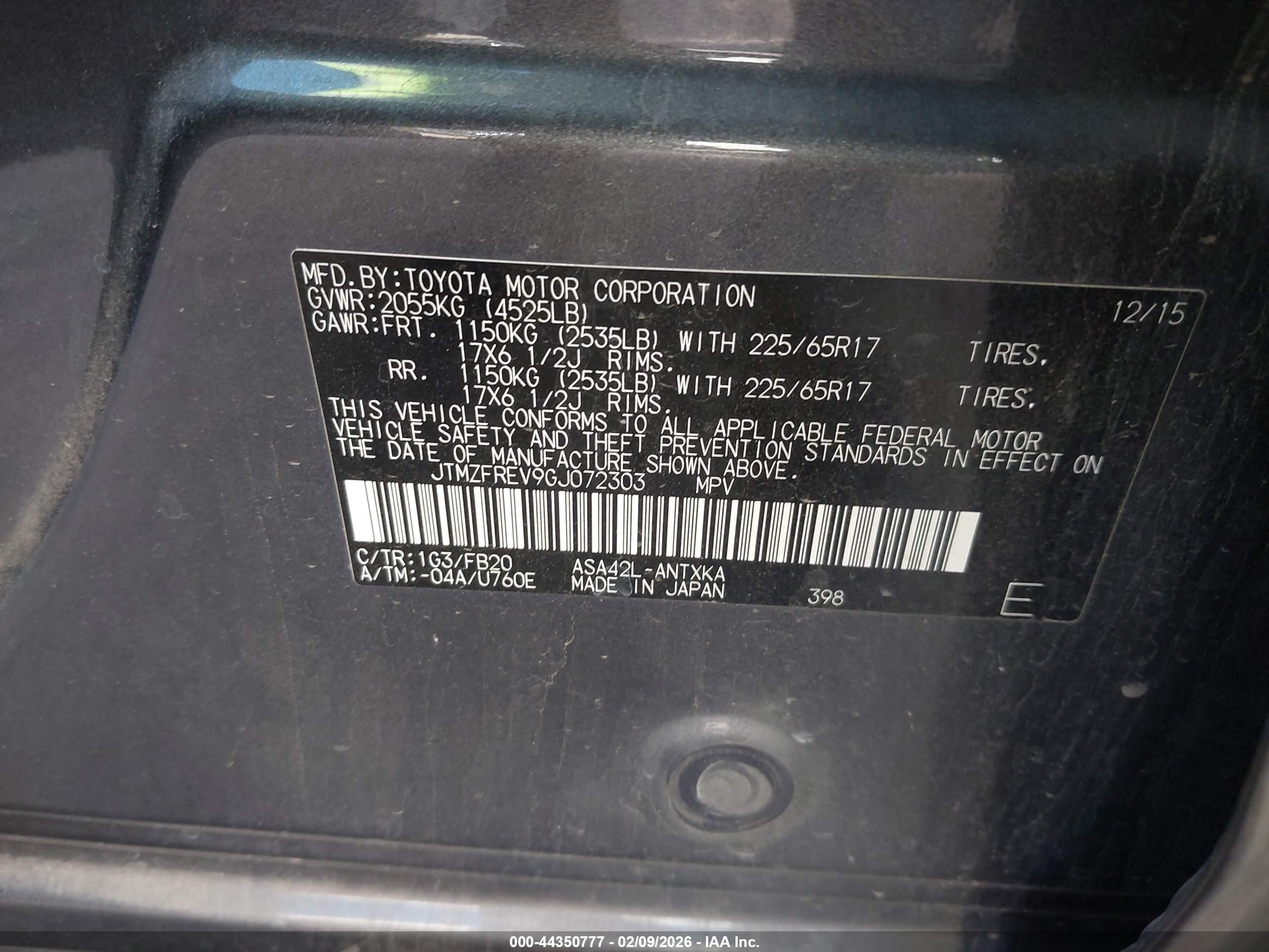 TOYOTA RAV4 image 9