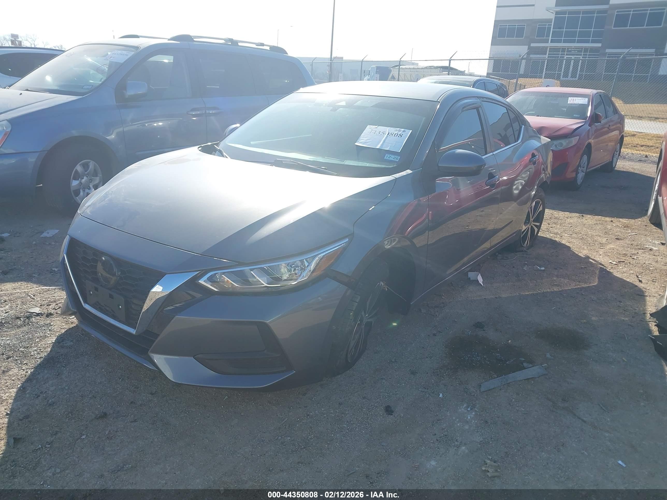 NISSAN SENTRA image 2