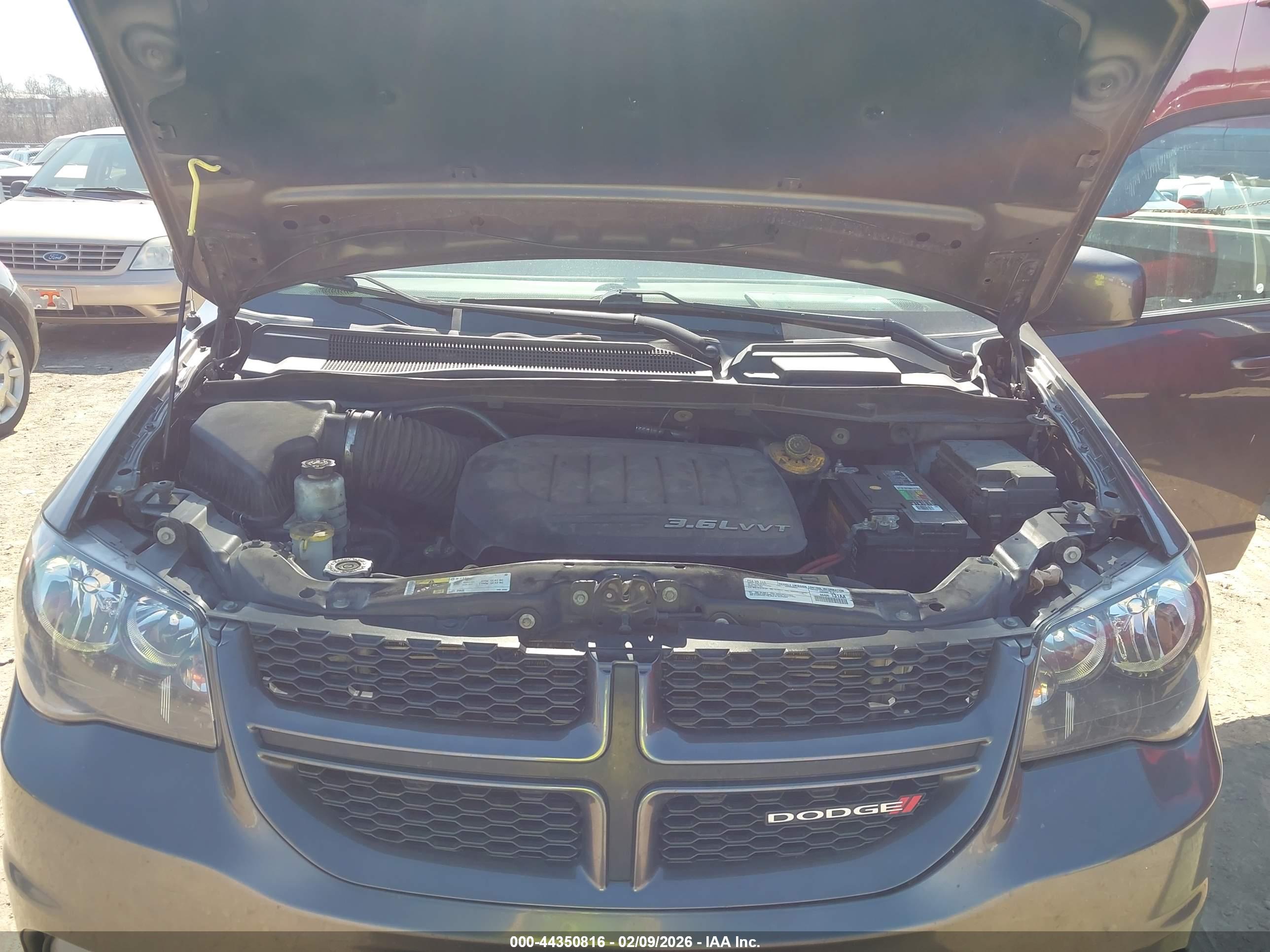 DODGE GRAND image 10