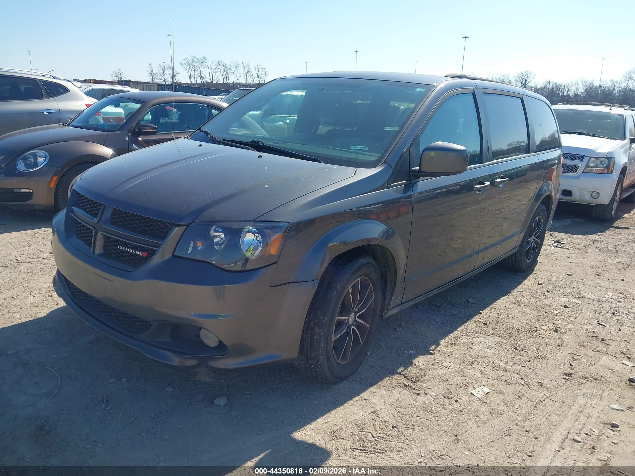 DODGE GRAND image 2