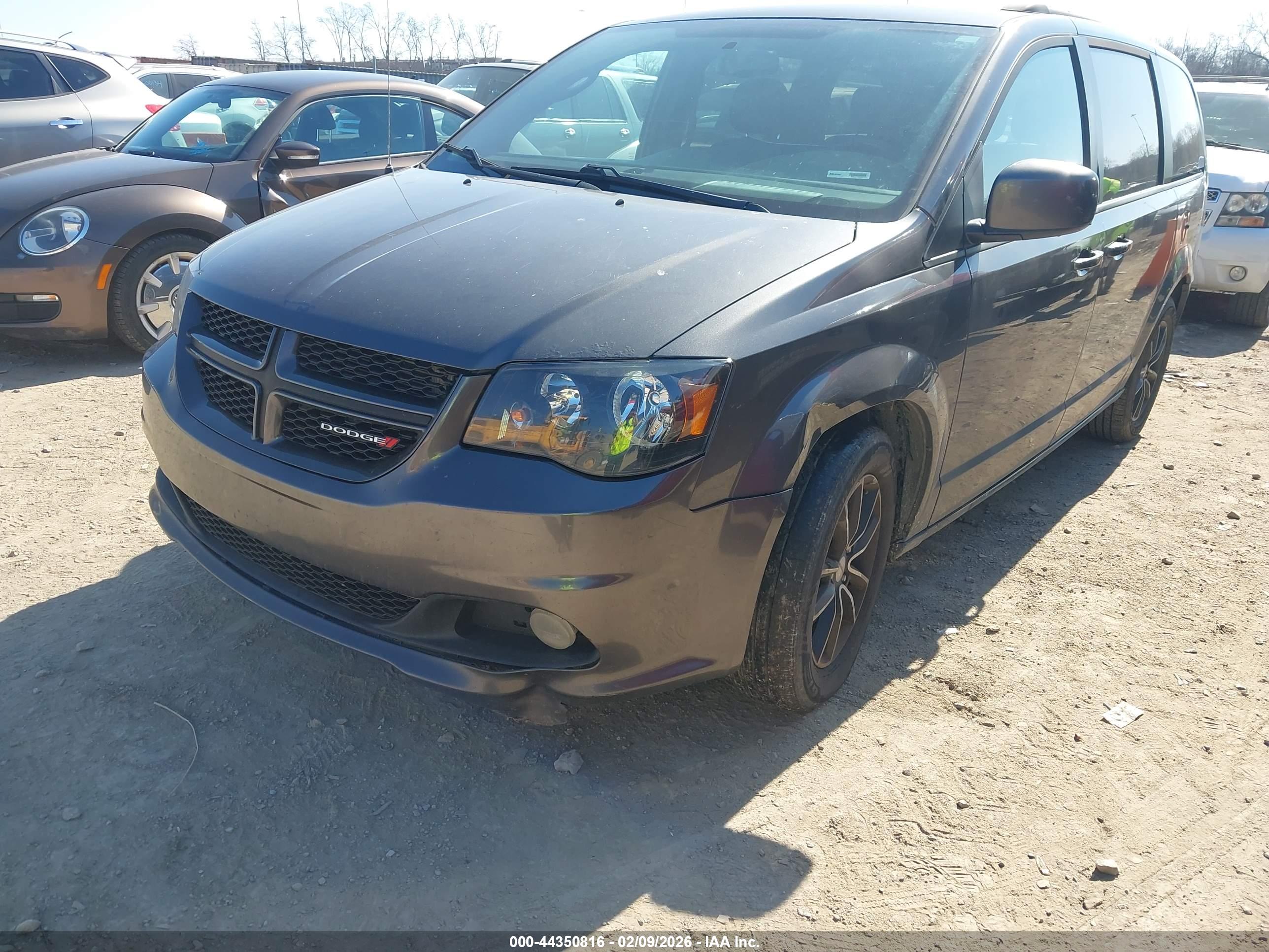 DODGE GRAND image 6