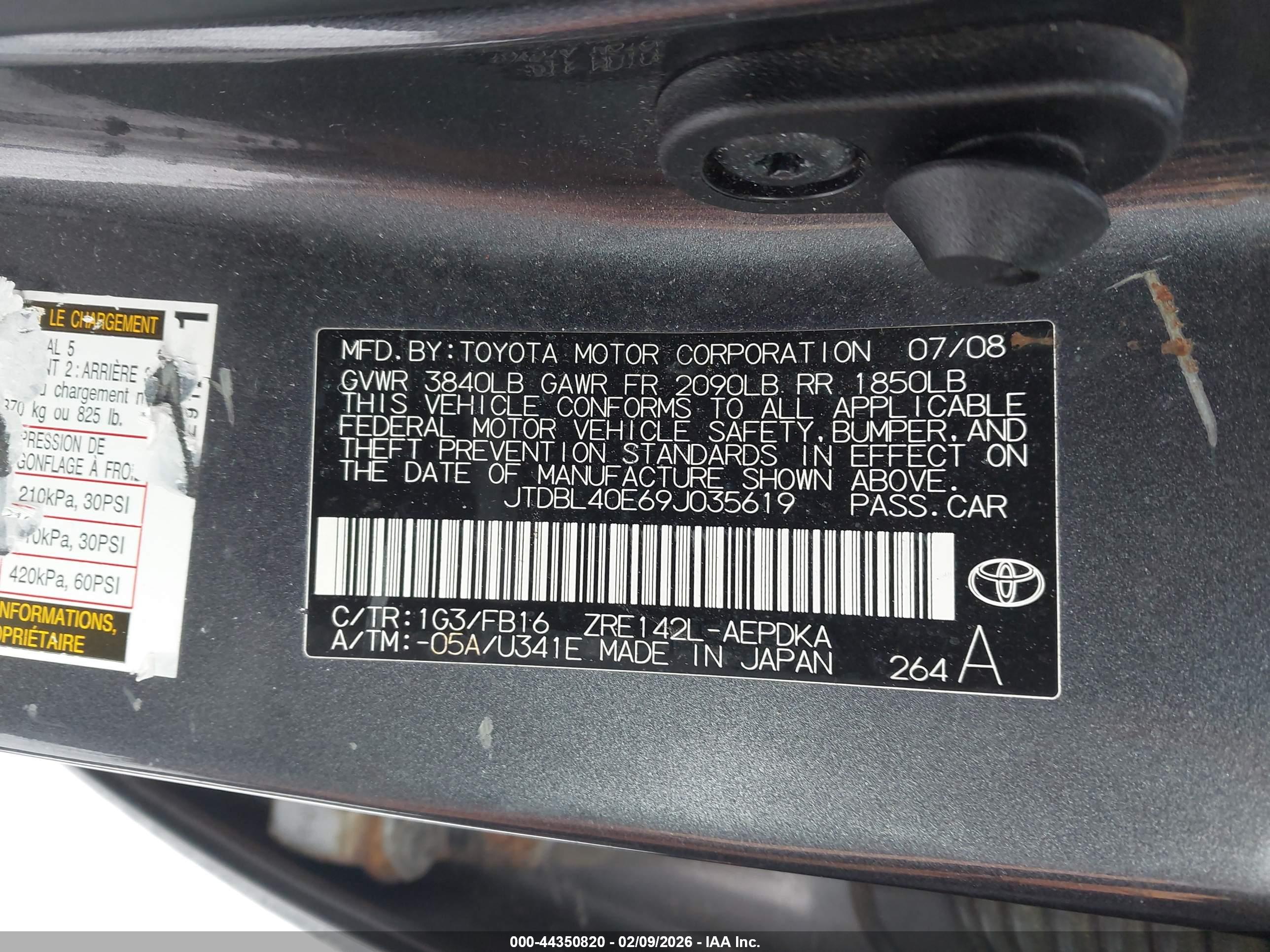 TOYOTA COROLLA image 9