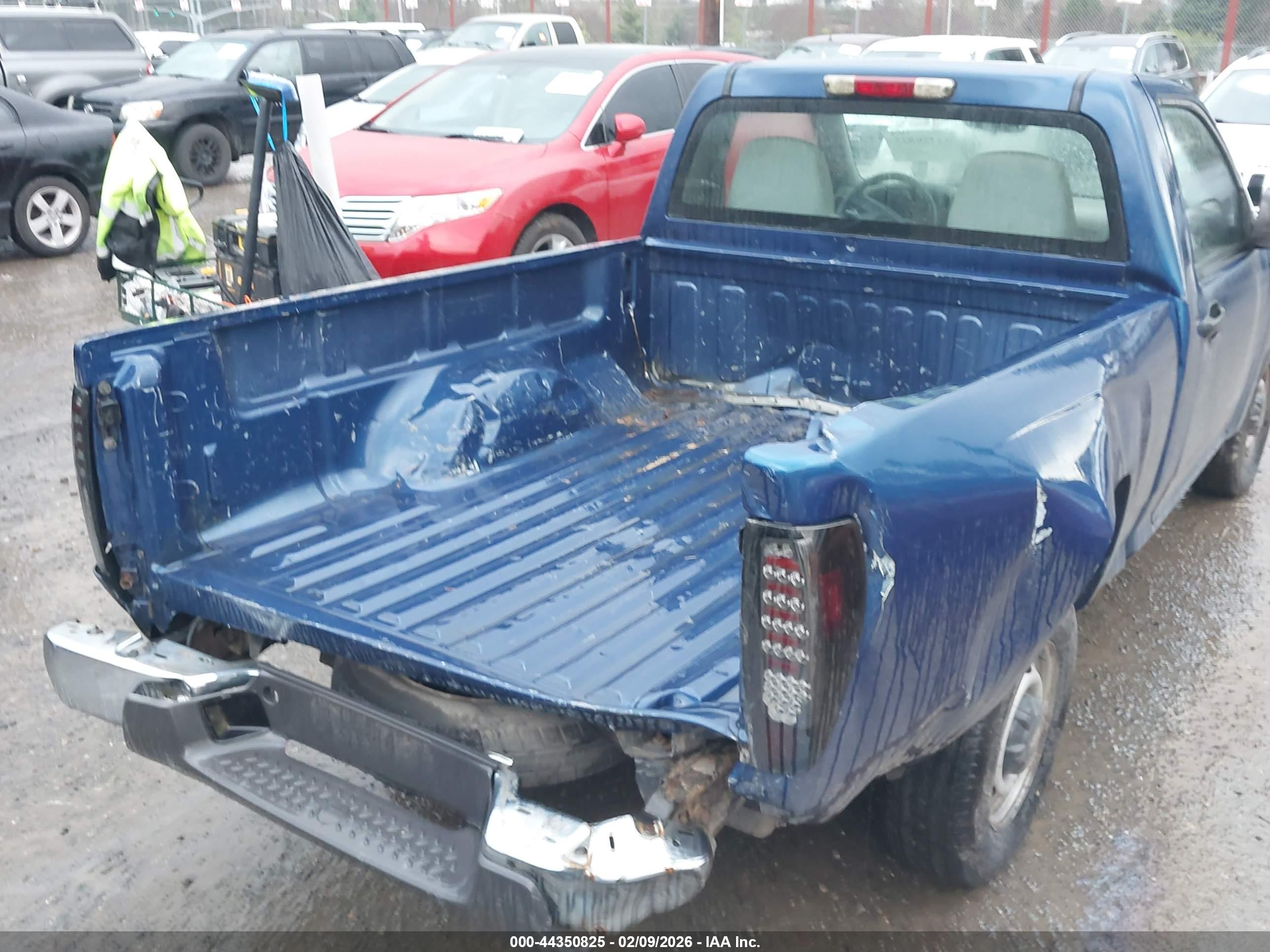 CHEVROLET COLORADO image 6