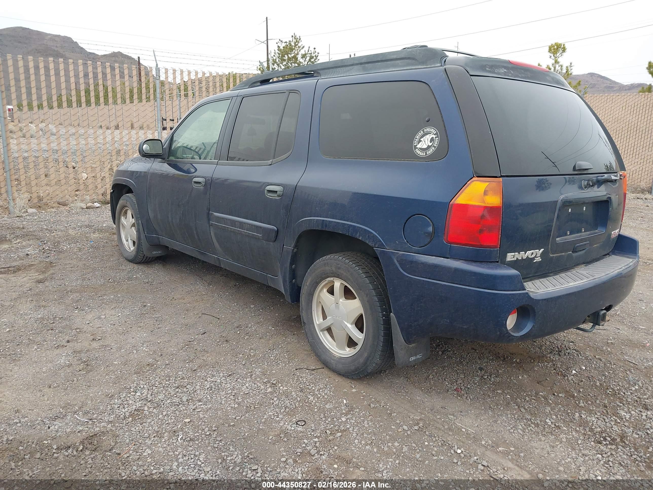GMC ENVOY image 3