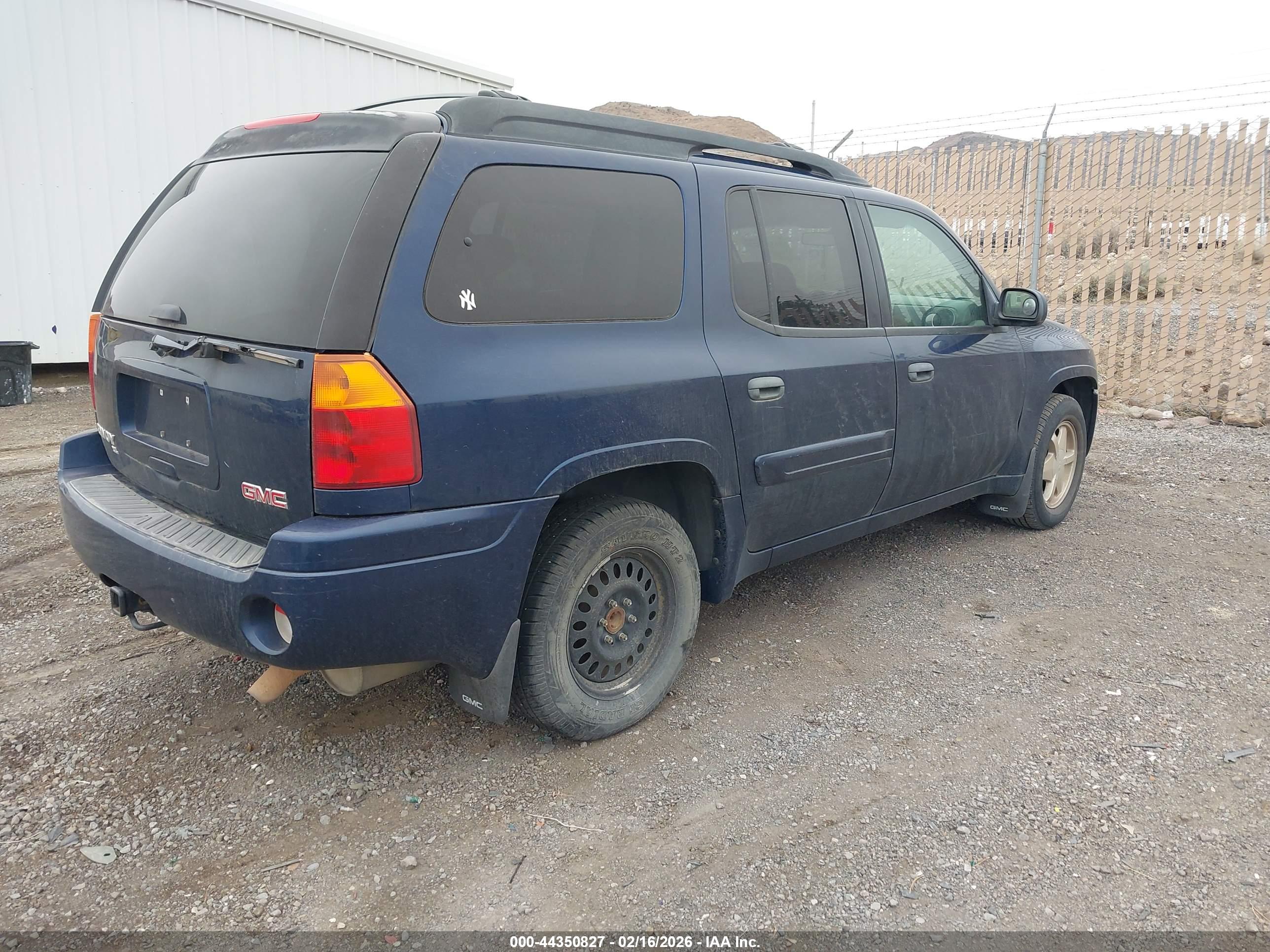 GMC ENVOY image 4