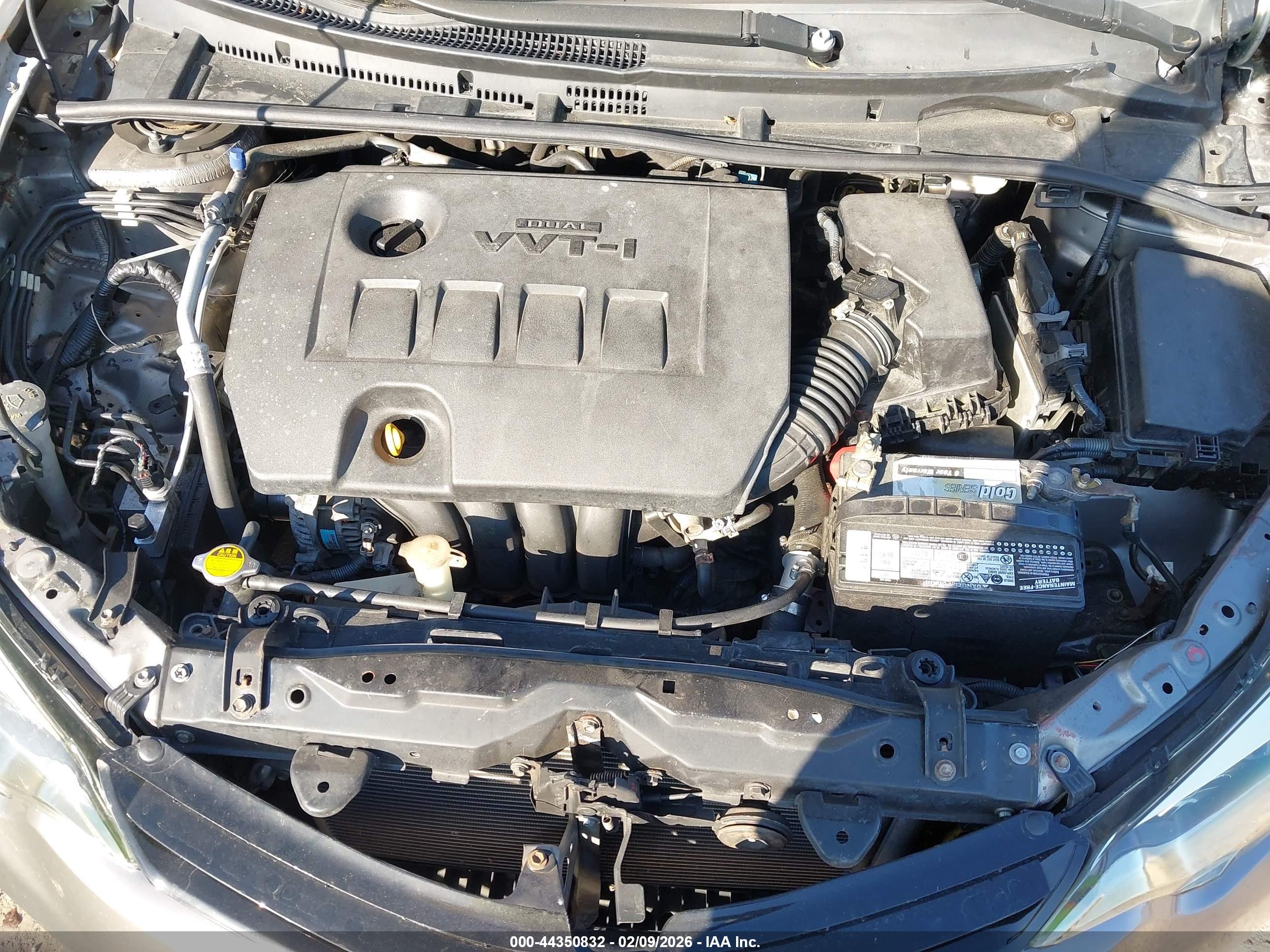 TOYOTA COROLLA image 10