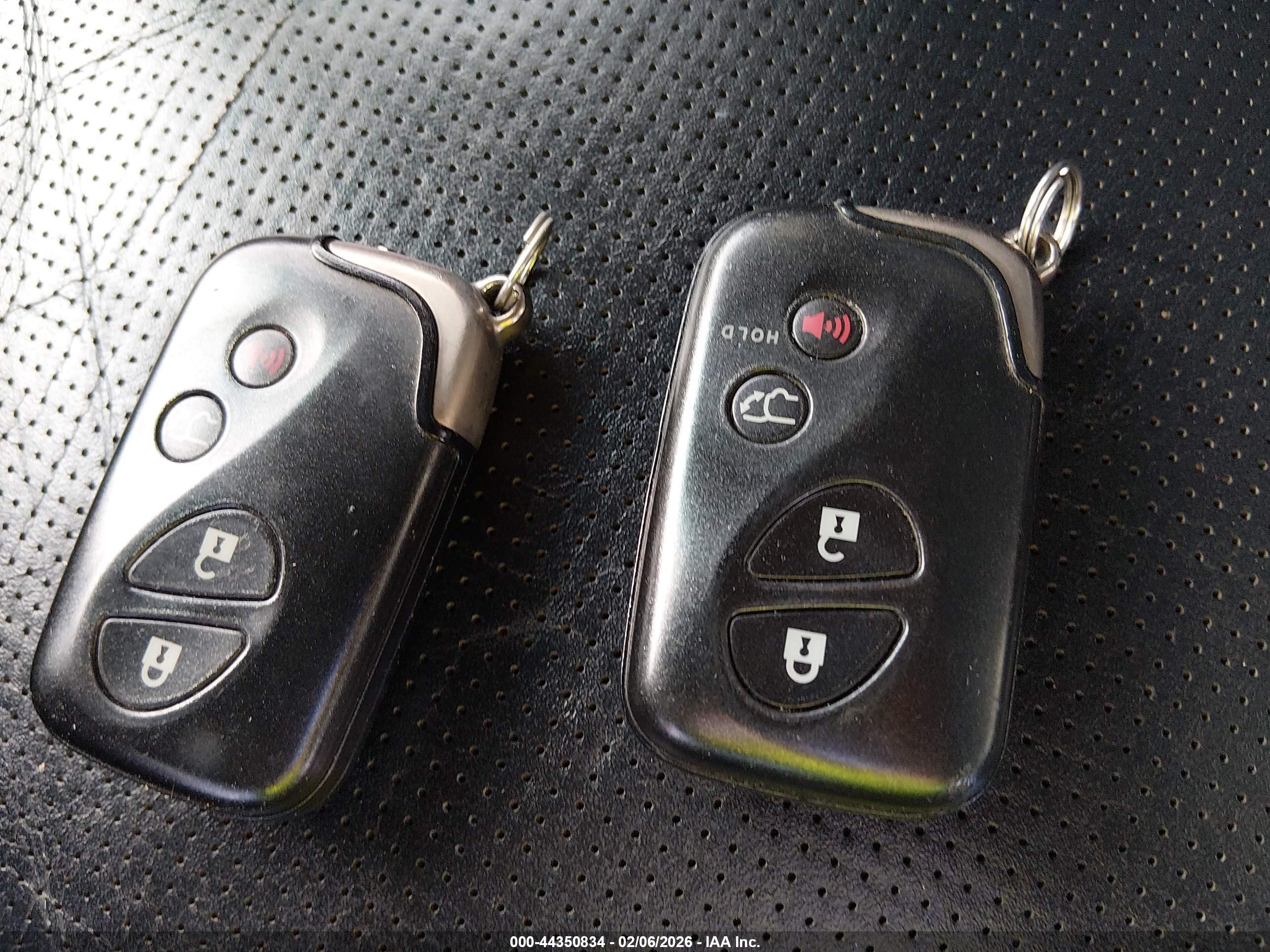 LEXUS RX image 11