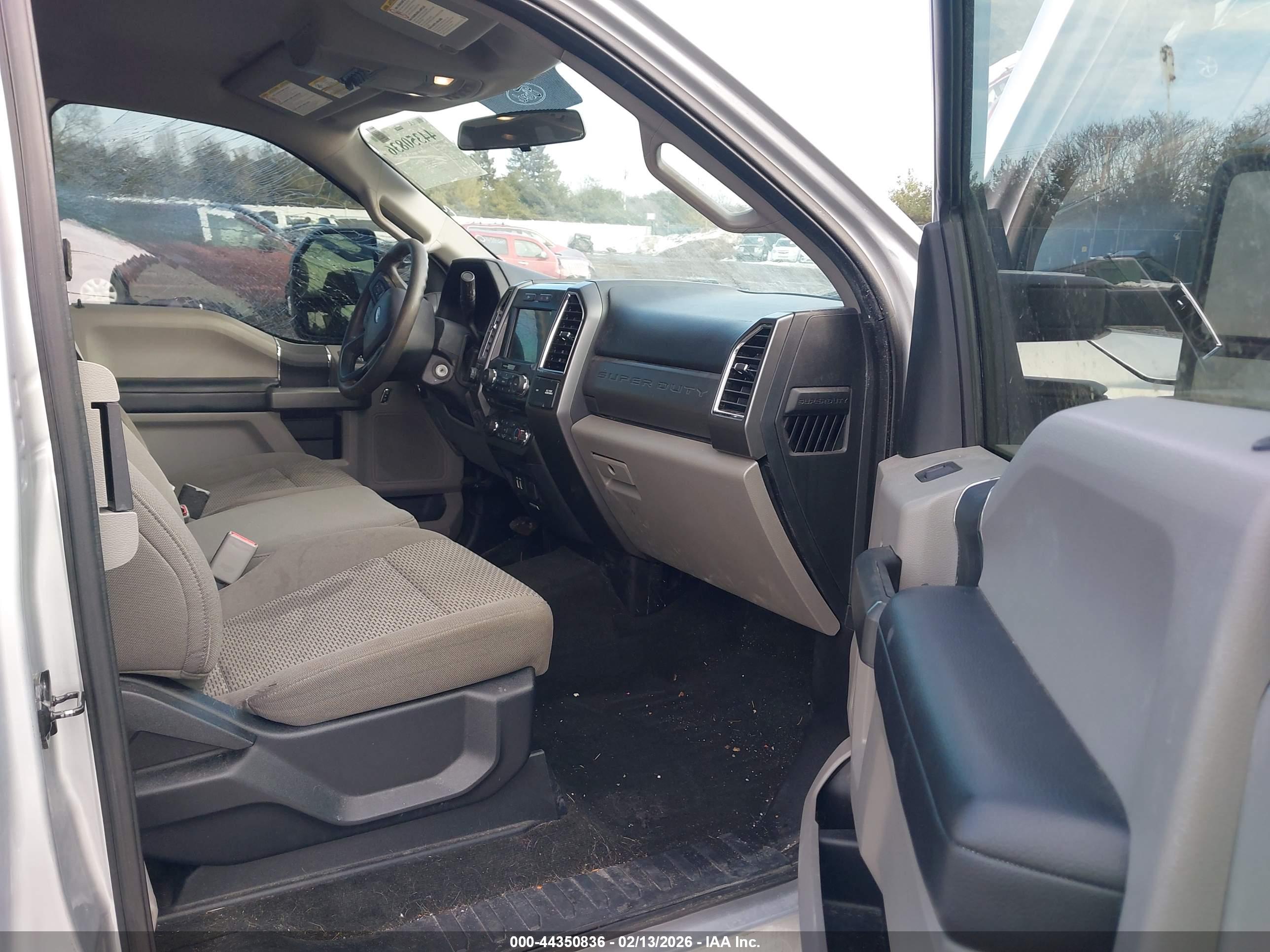 FORD F-250 image 5