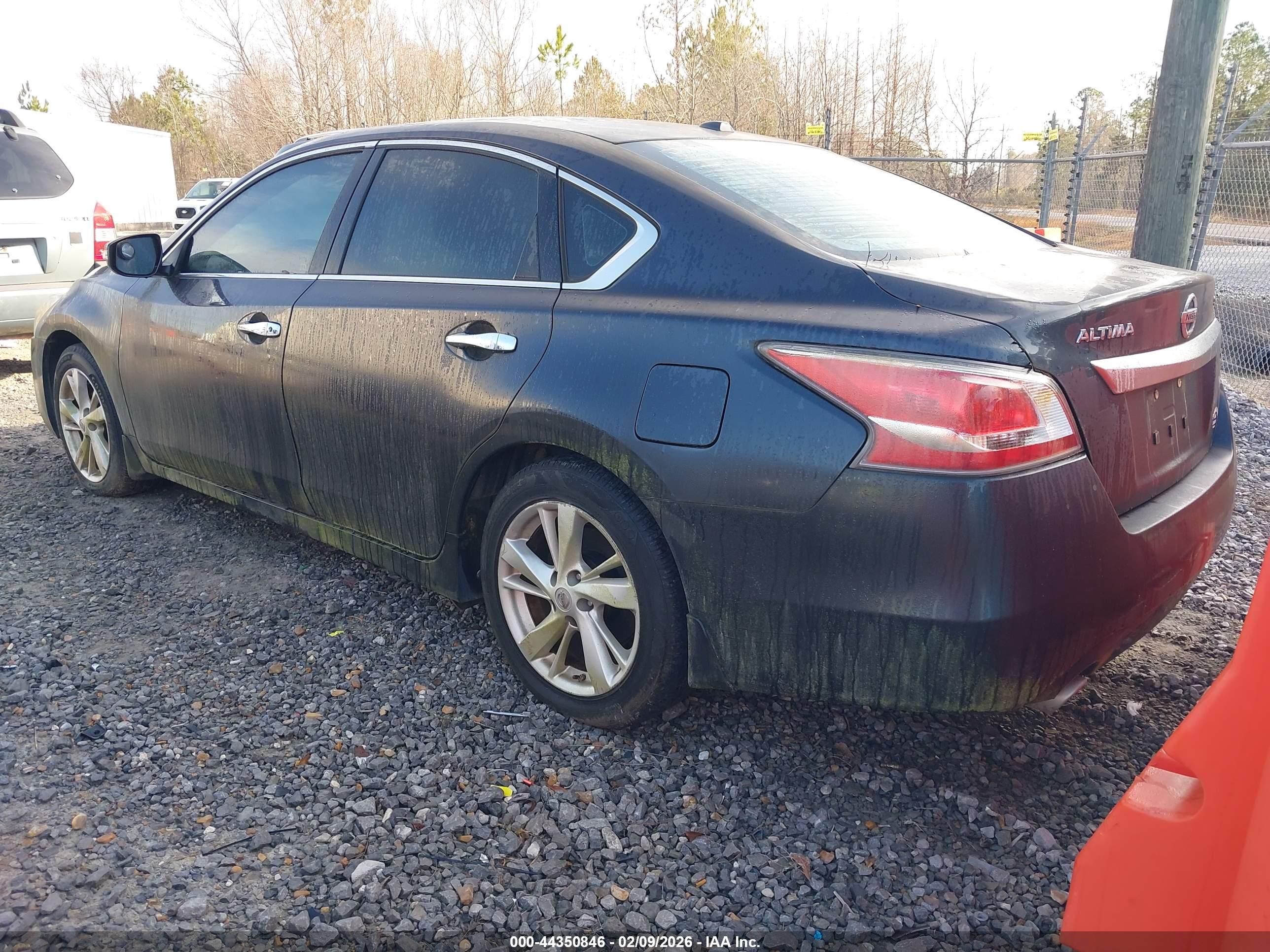 NISSAN ALTIMA image 3