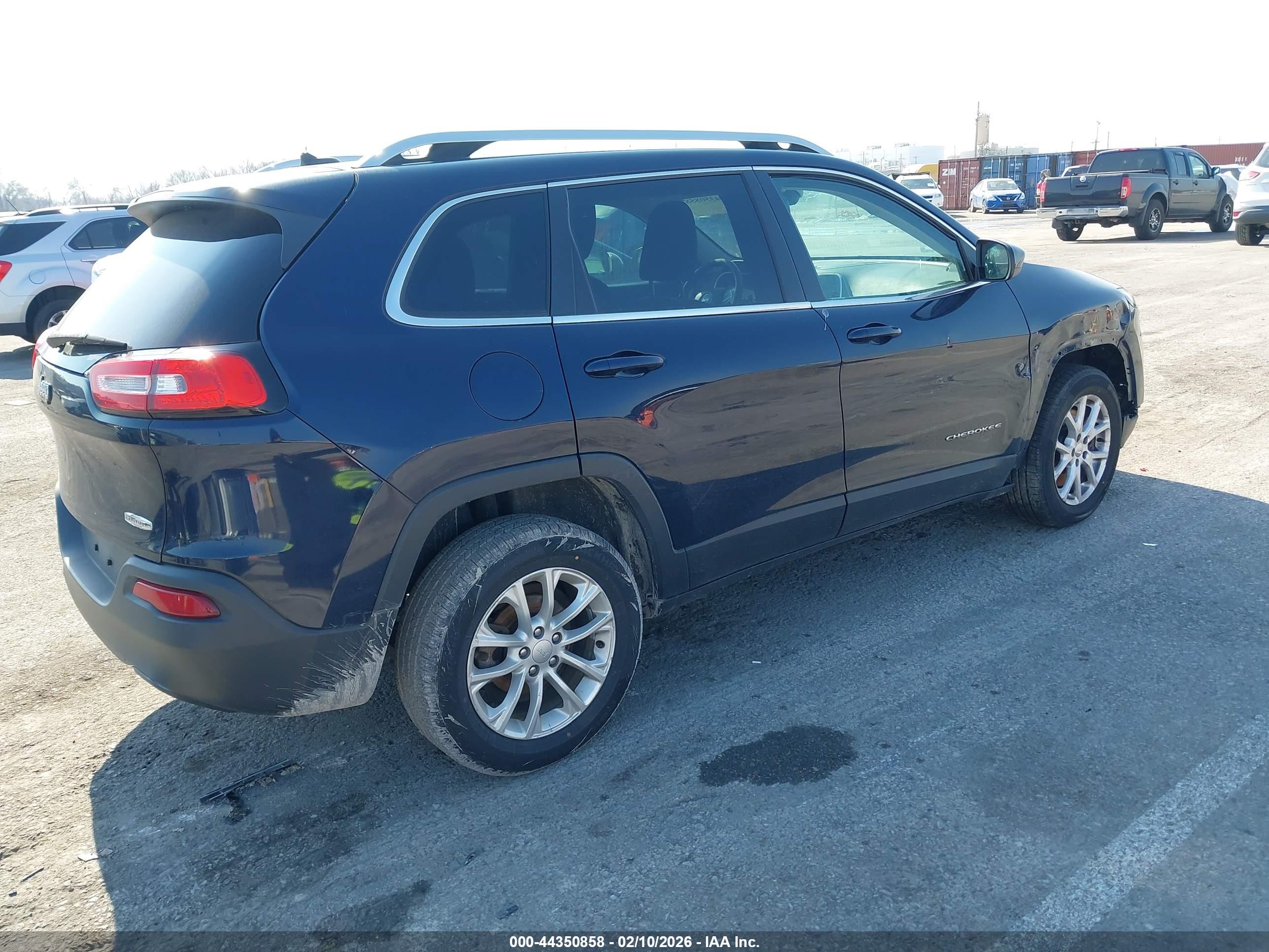 JEEP CHEROKEE image 4