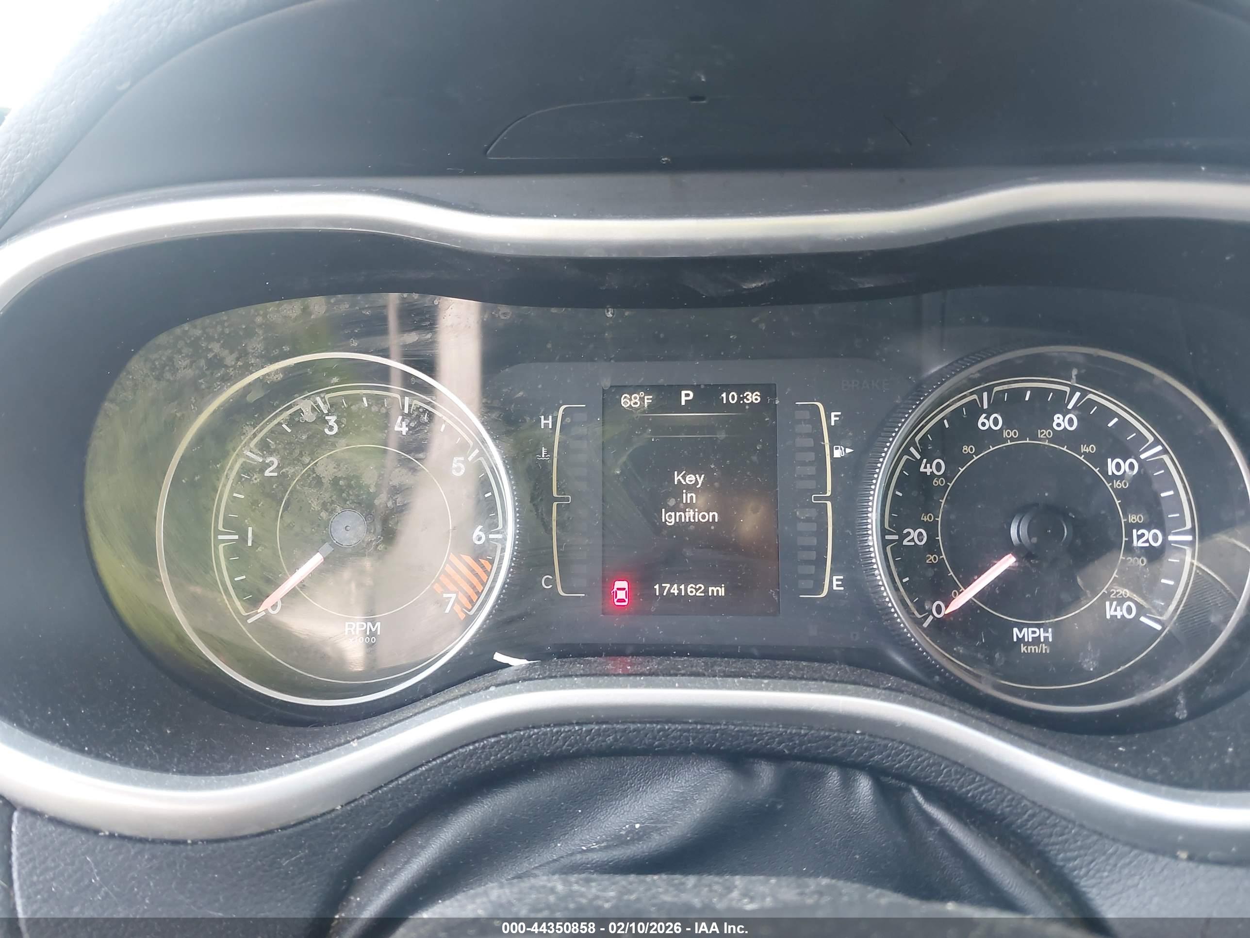 JEEP CHEROKEE image 7