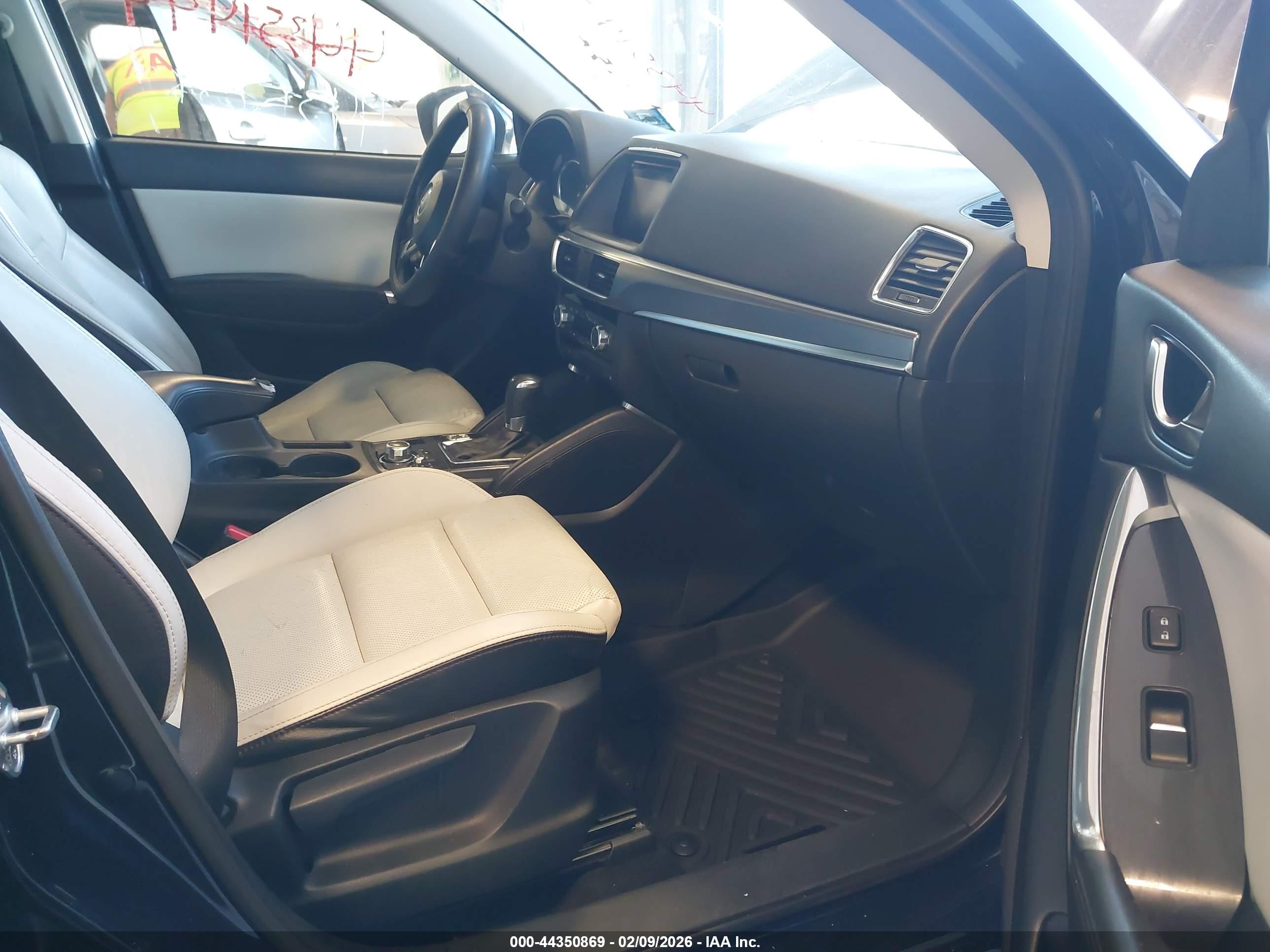 MAZDA CX-5 image 5