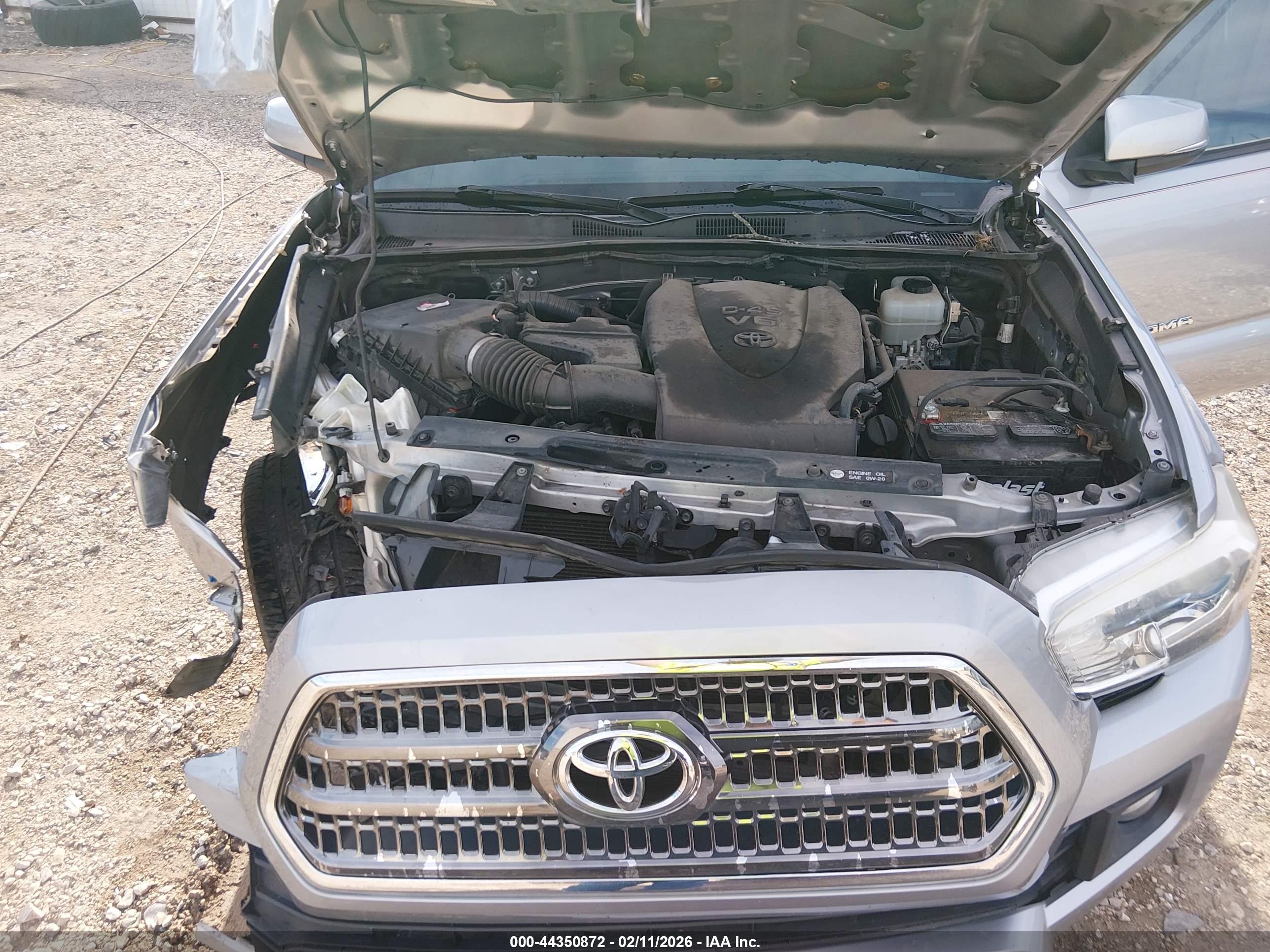 TOYOTA TACOMA image 10