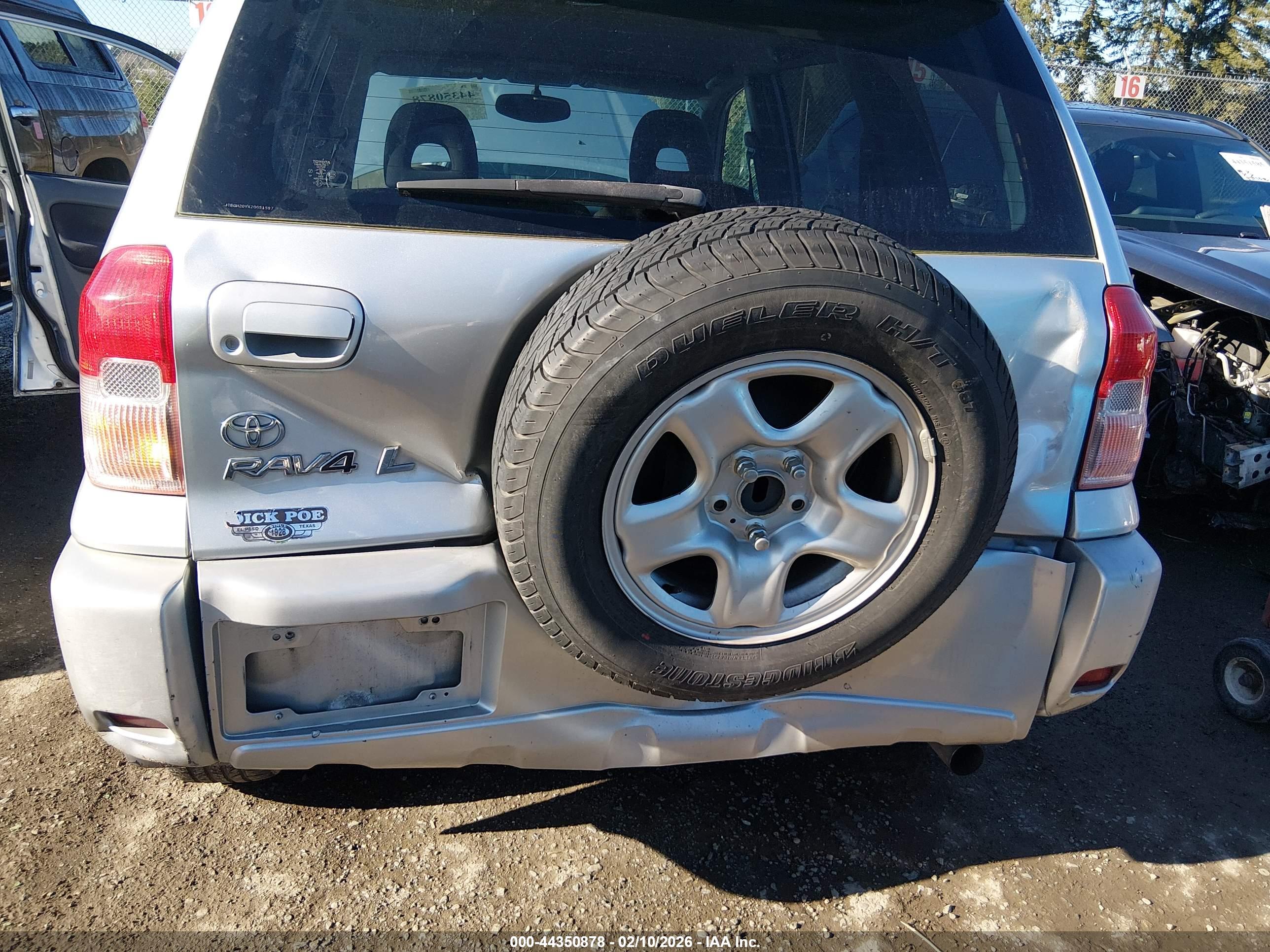 TOYOTA RAV4 image 6