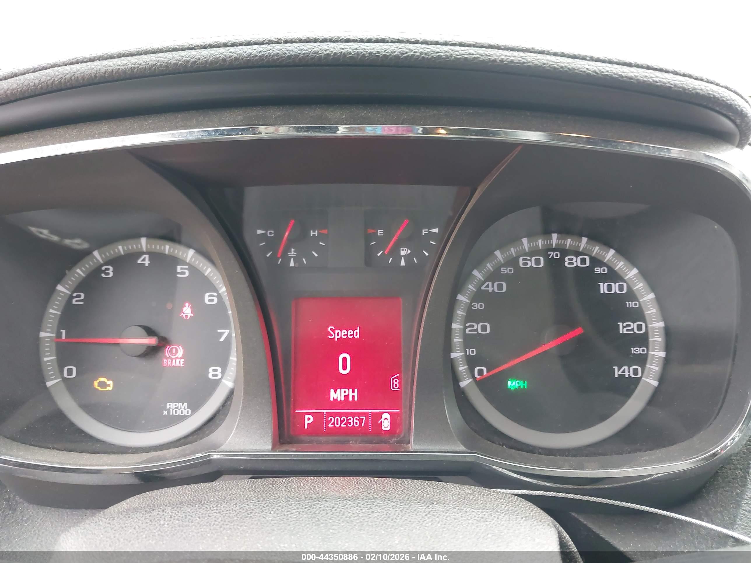 GMC TERRAIN image 7