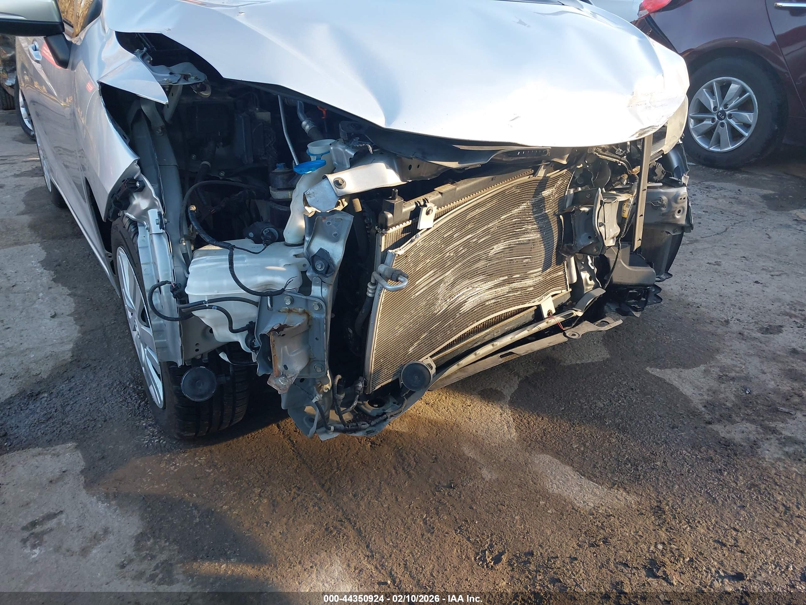 HONDA FIT image 6