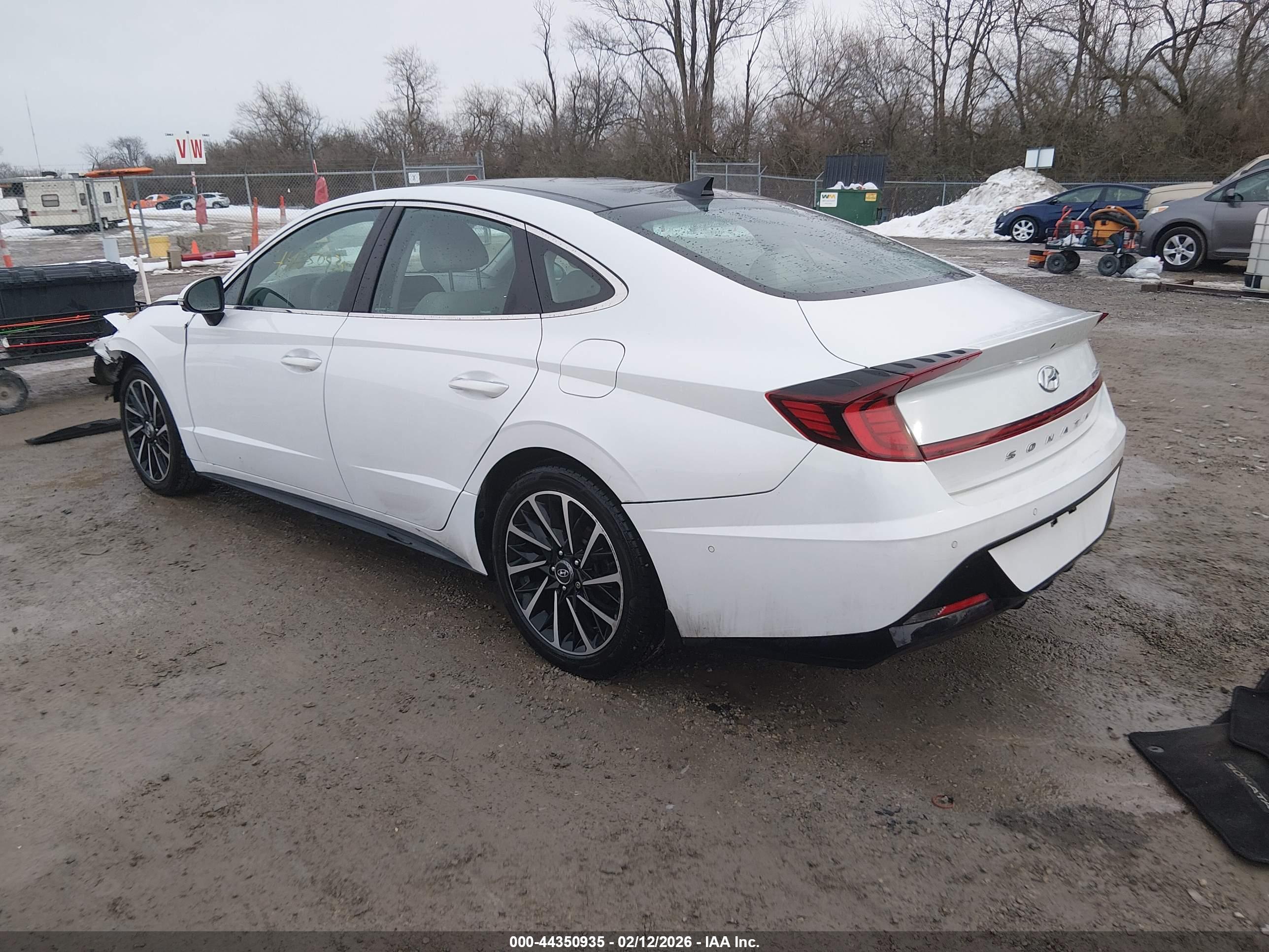 HYUNDAI SONATA image 3