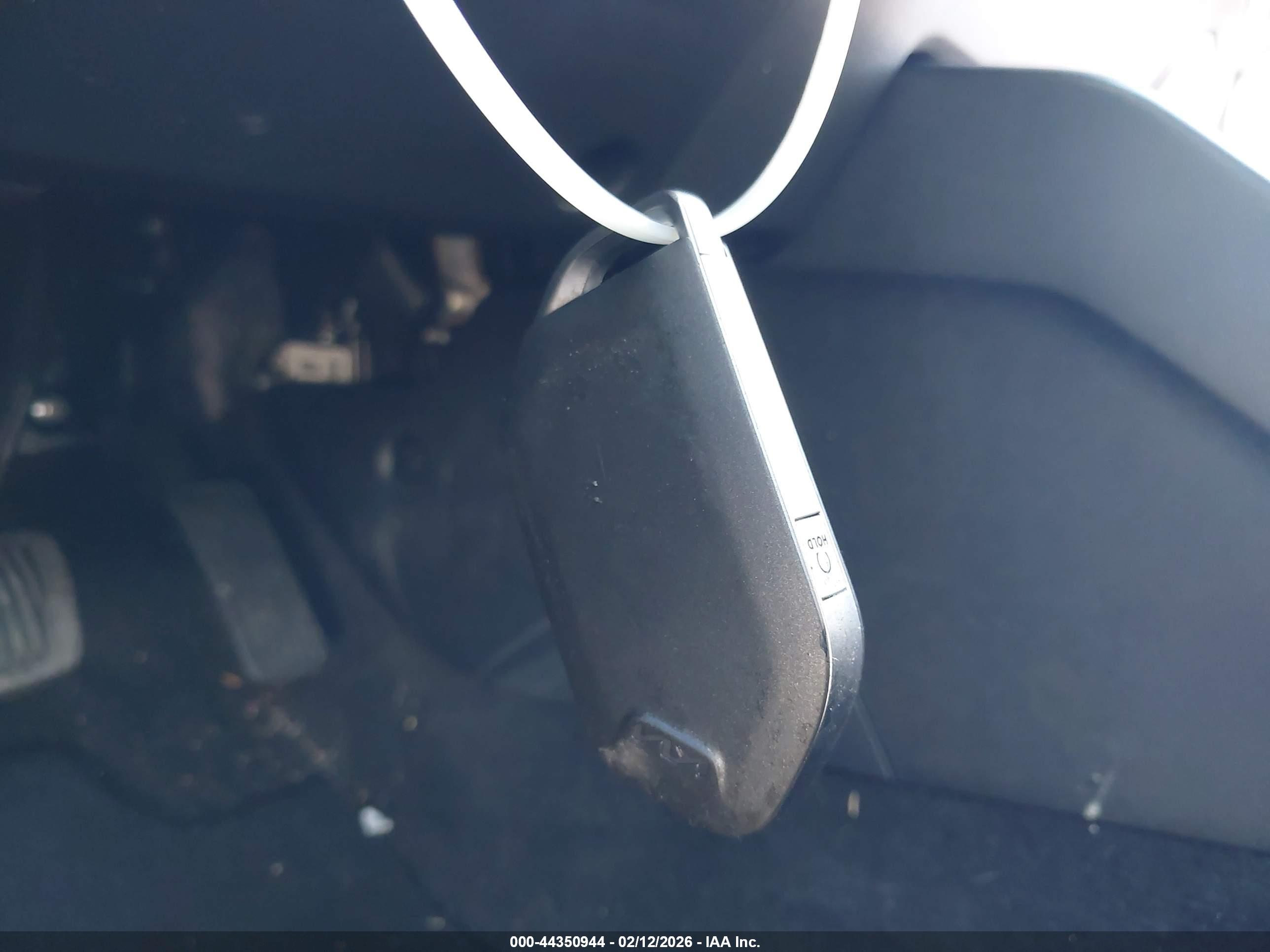 KIA K4 image 11