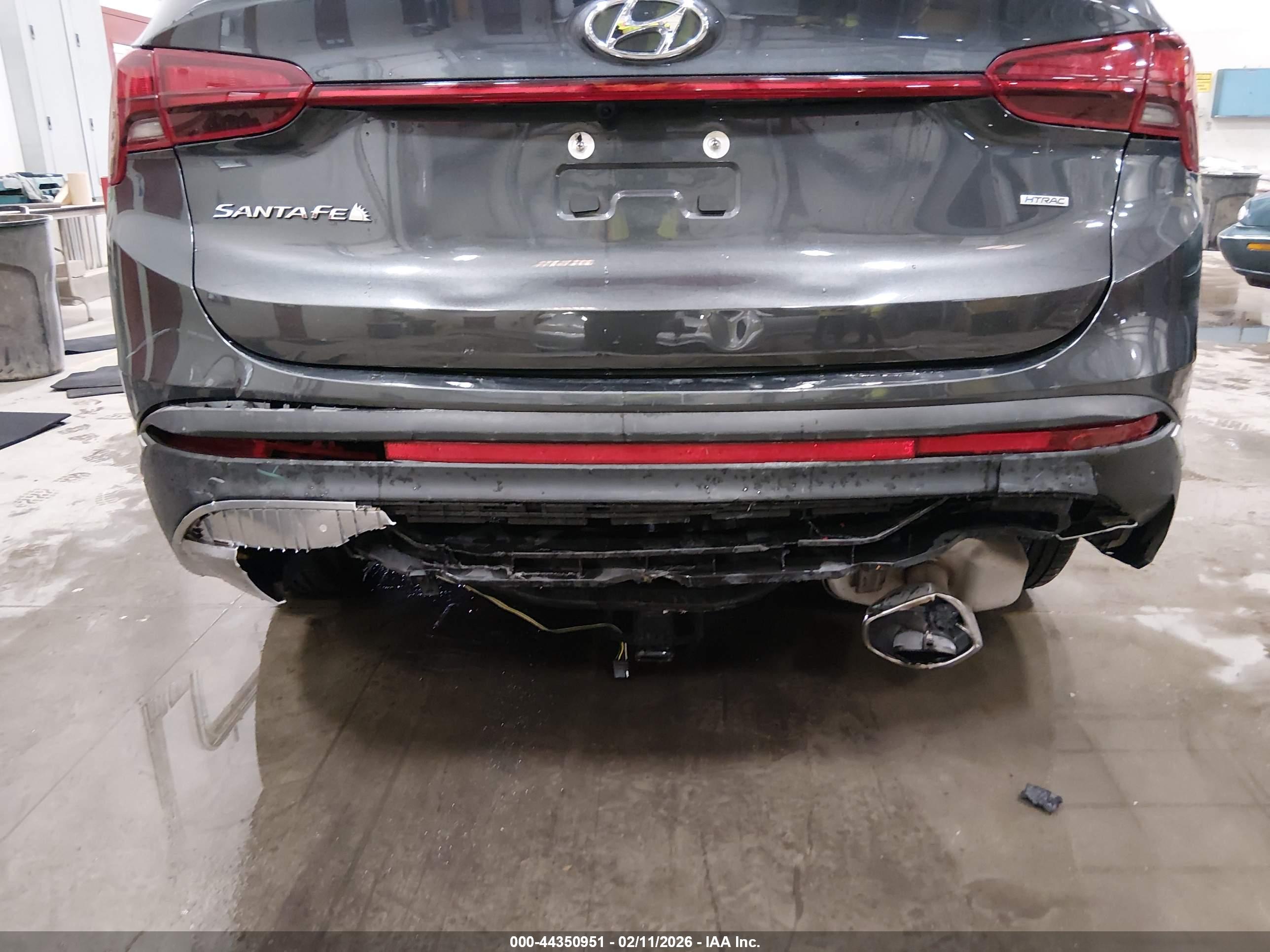 HYUNDAI SANTA image 6