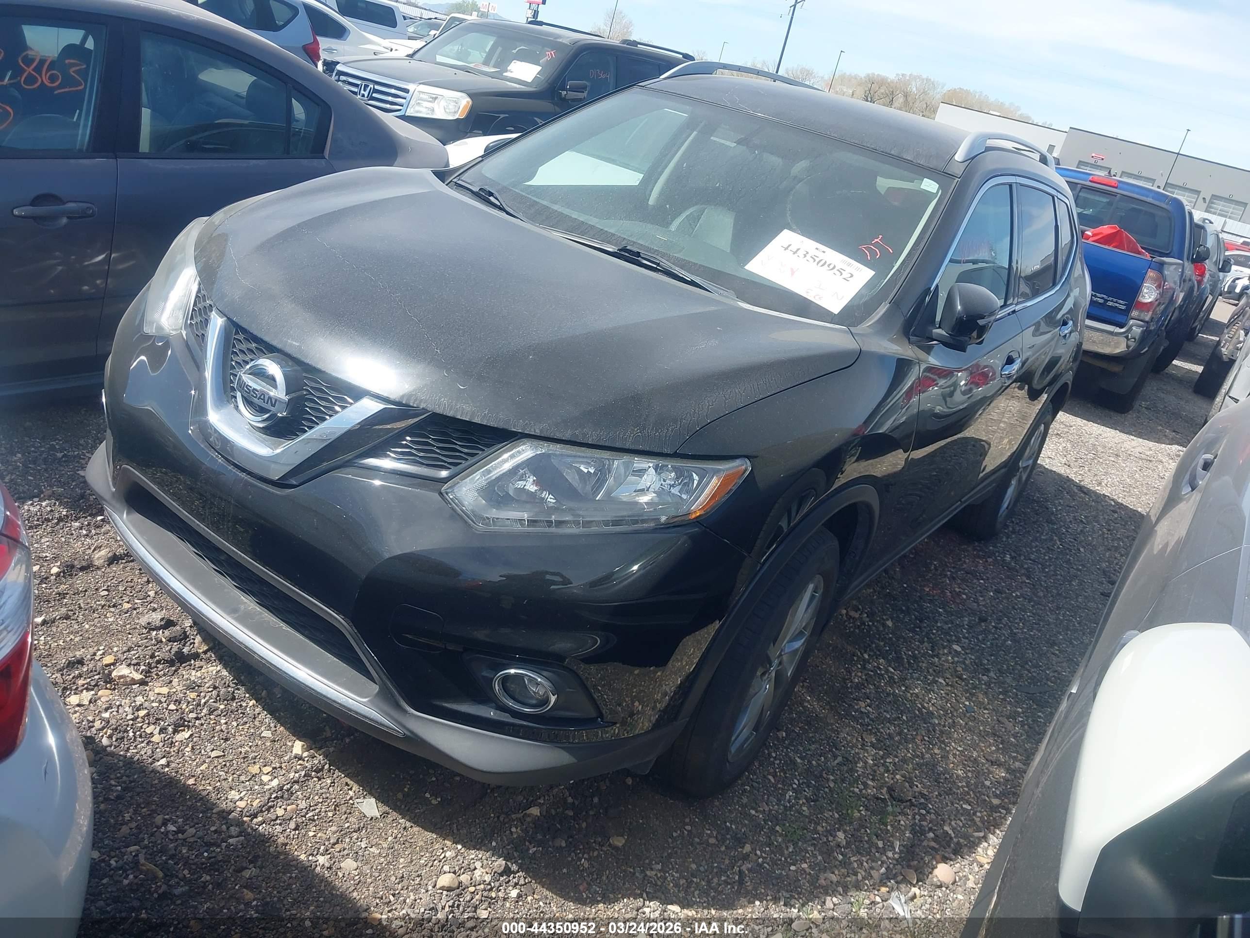 NISSAN ROGUE image 2