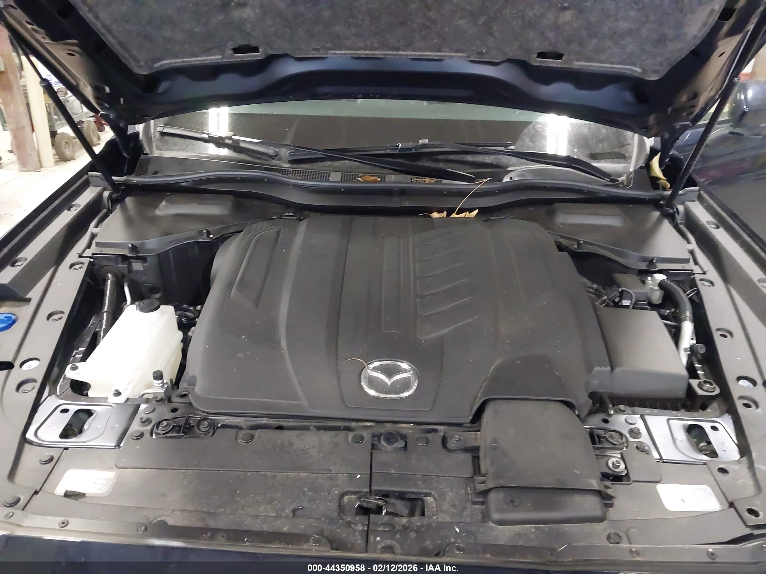 MAZDA CX-90 image 10