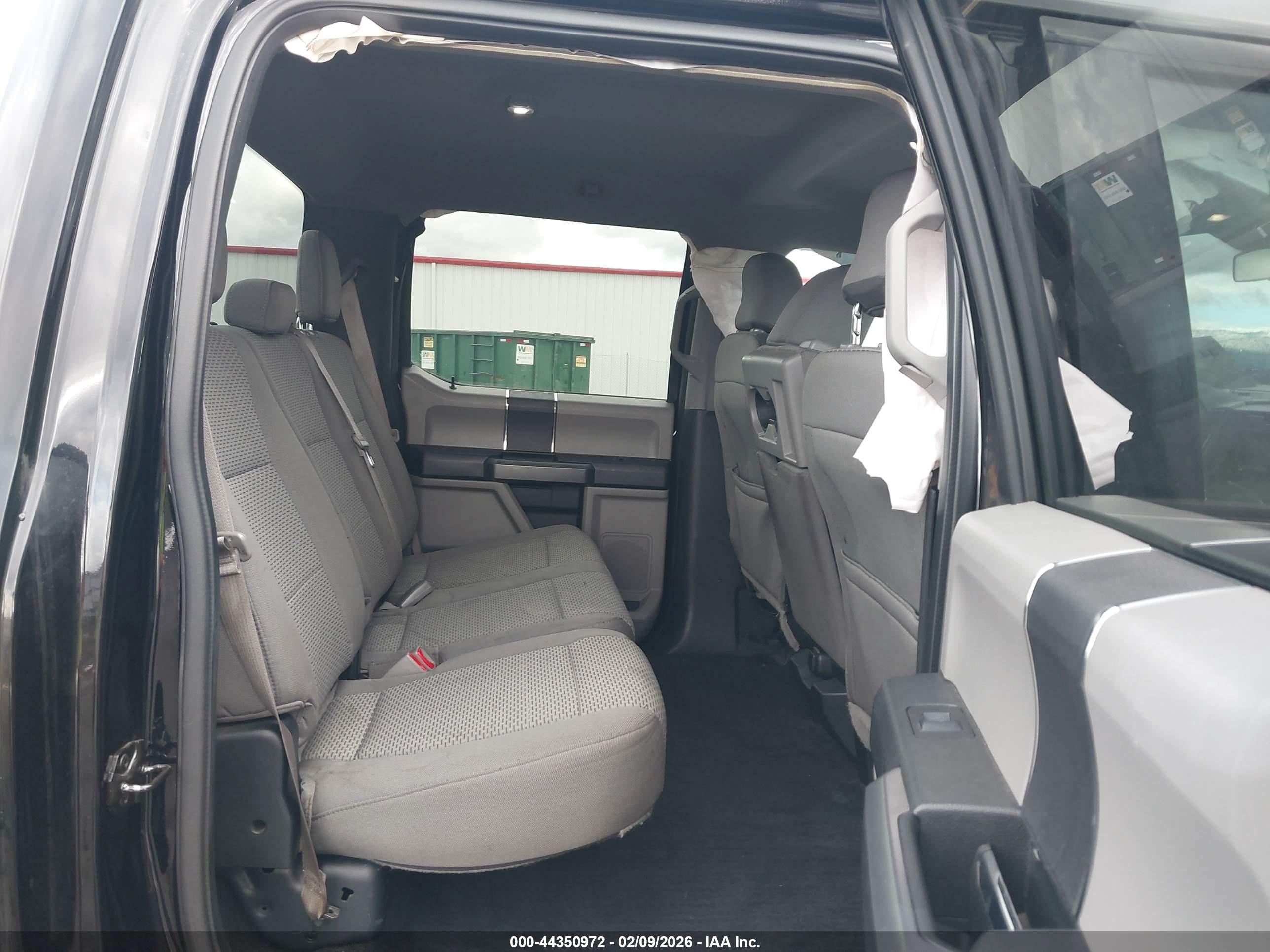 FORD F-150 image 8