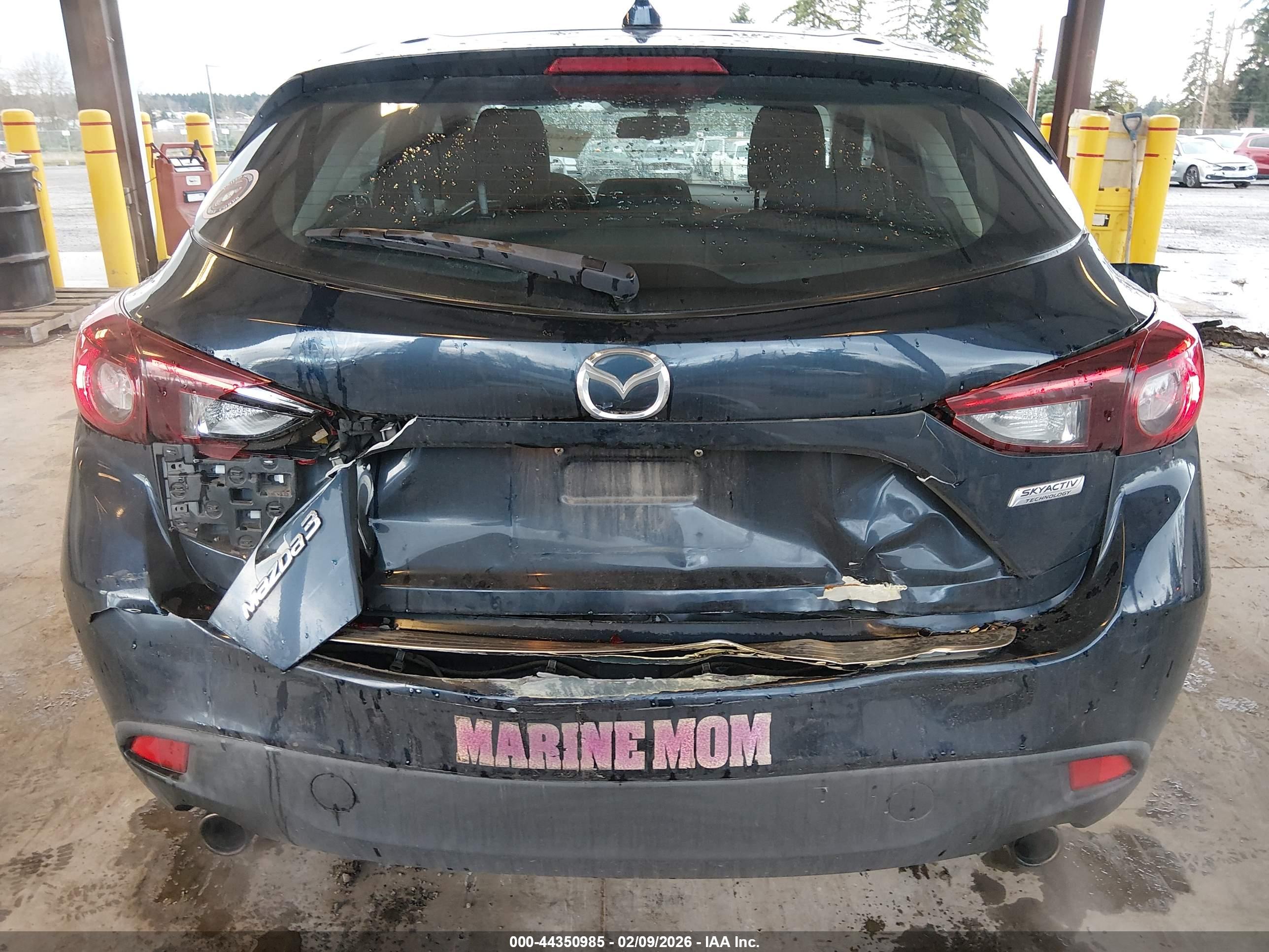 MAZDA MAZDA3 image 6