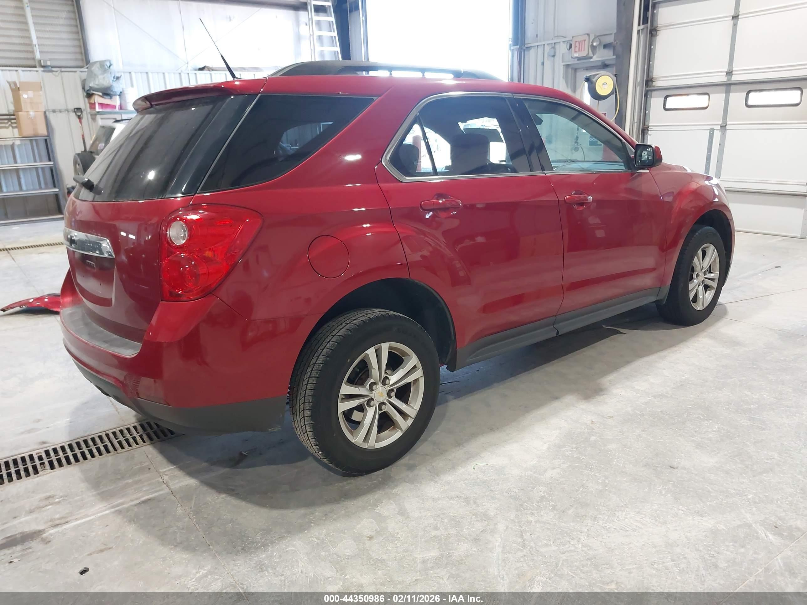CHEVROLET EQUINOX image 4