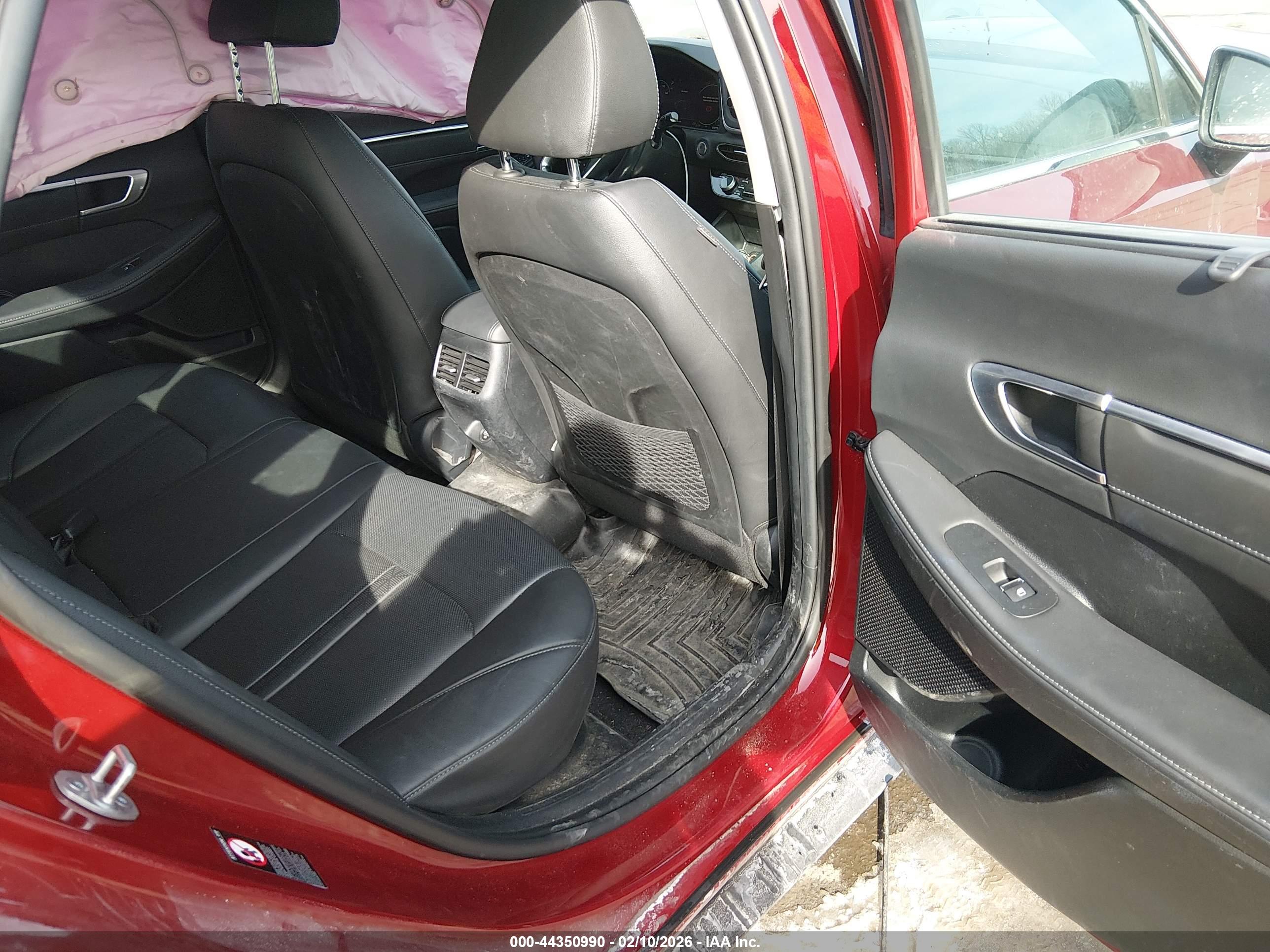 HYUNDAI SONATA image 8