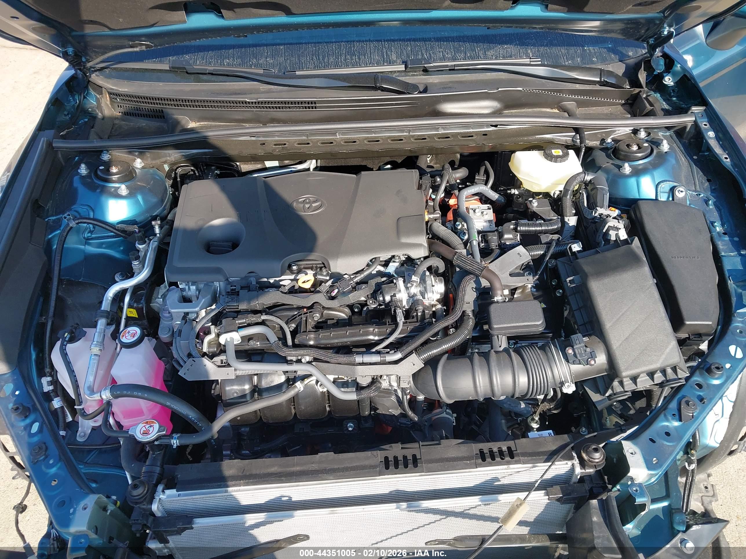 TOYOTA CAMRY image 10