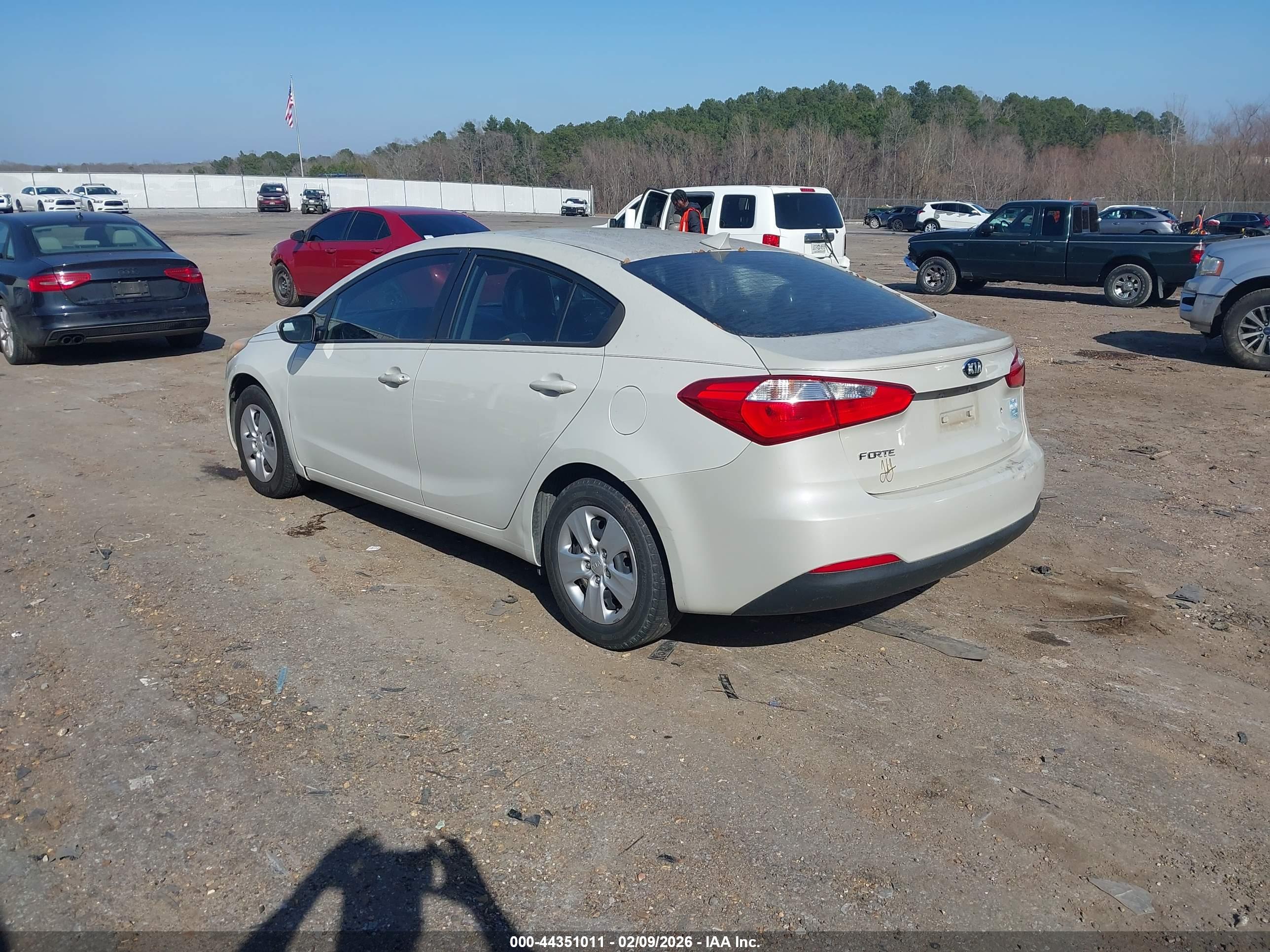 KIA FORTE image 3