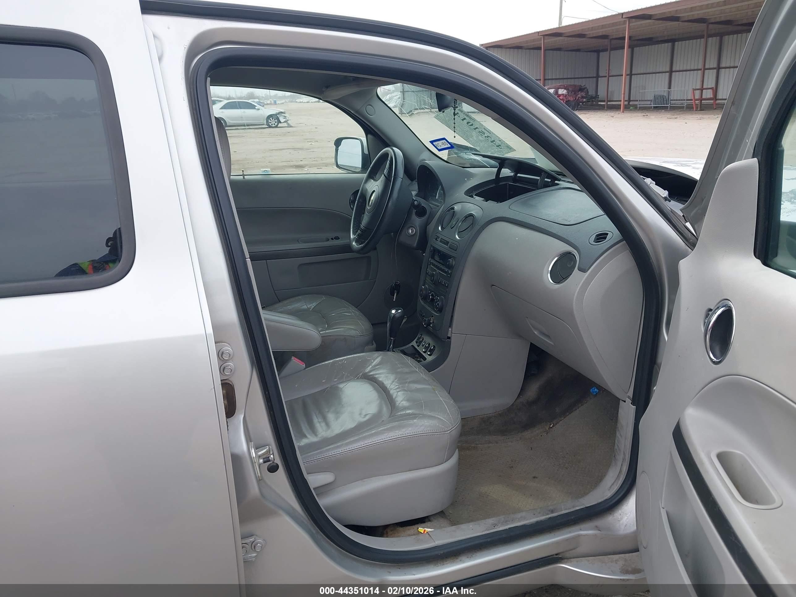 CHEVROLET HHR image 5