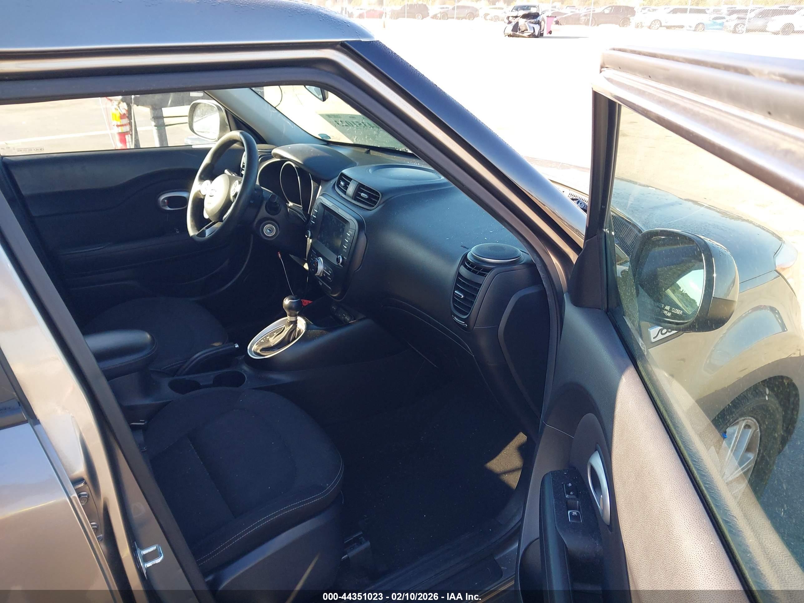 KIA SOUL image 5