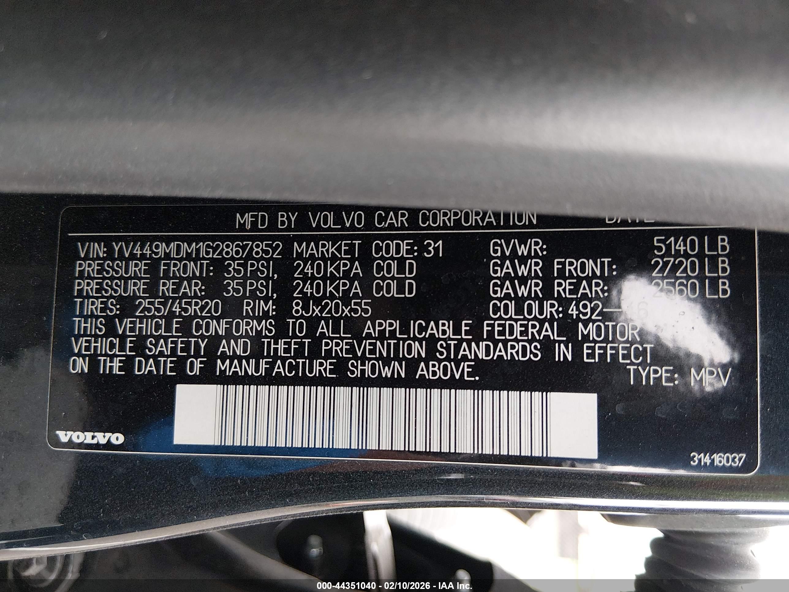 VOLVO XC60 image 9