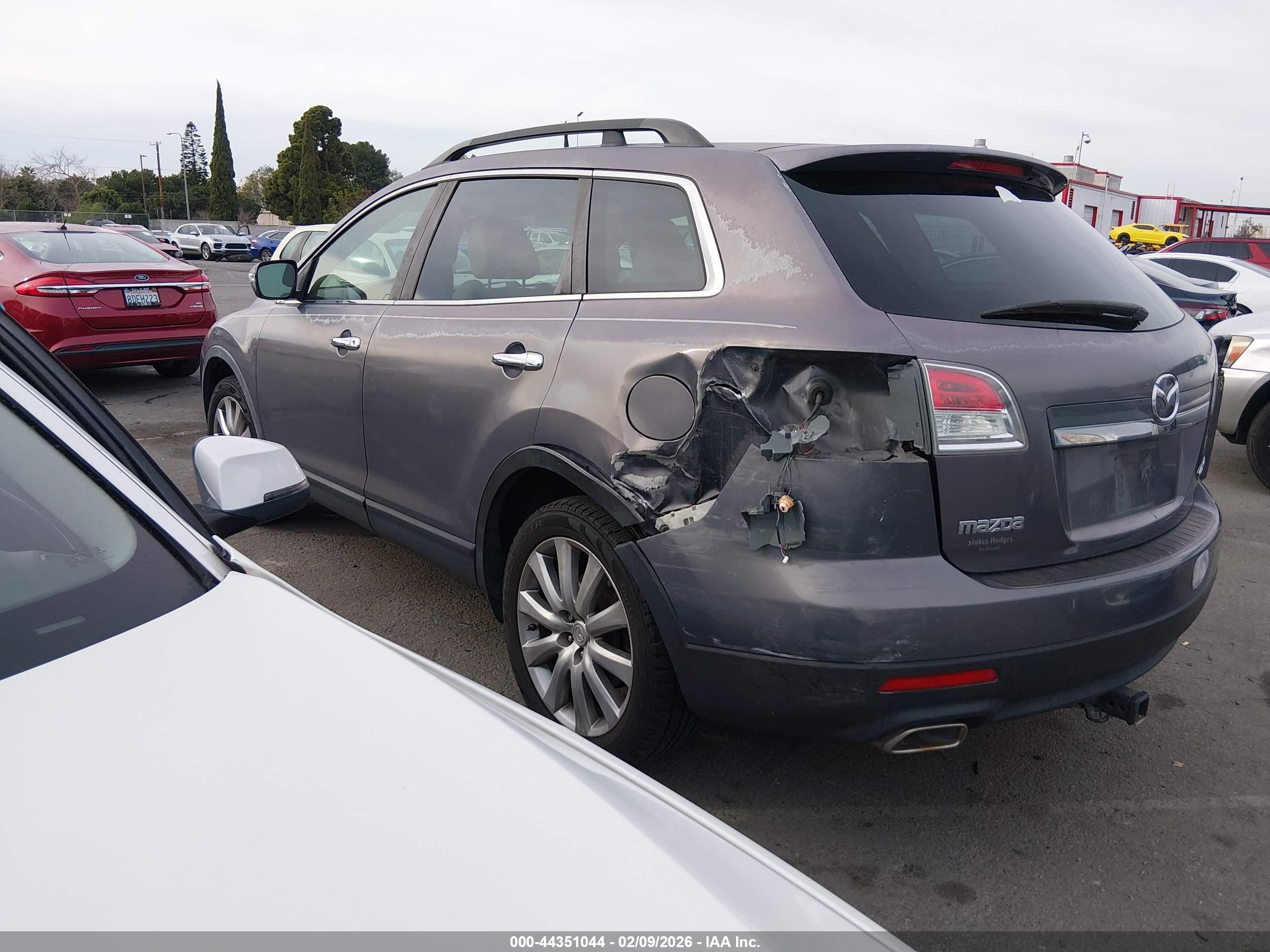 MAZDA CX-9 image 3