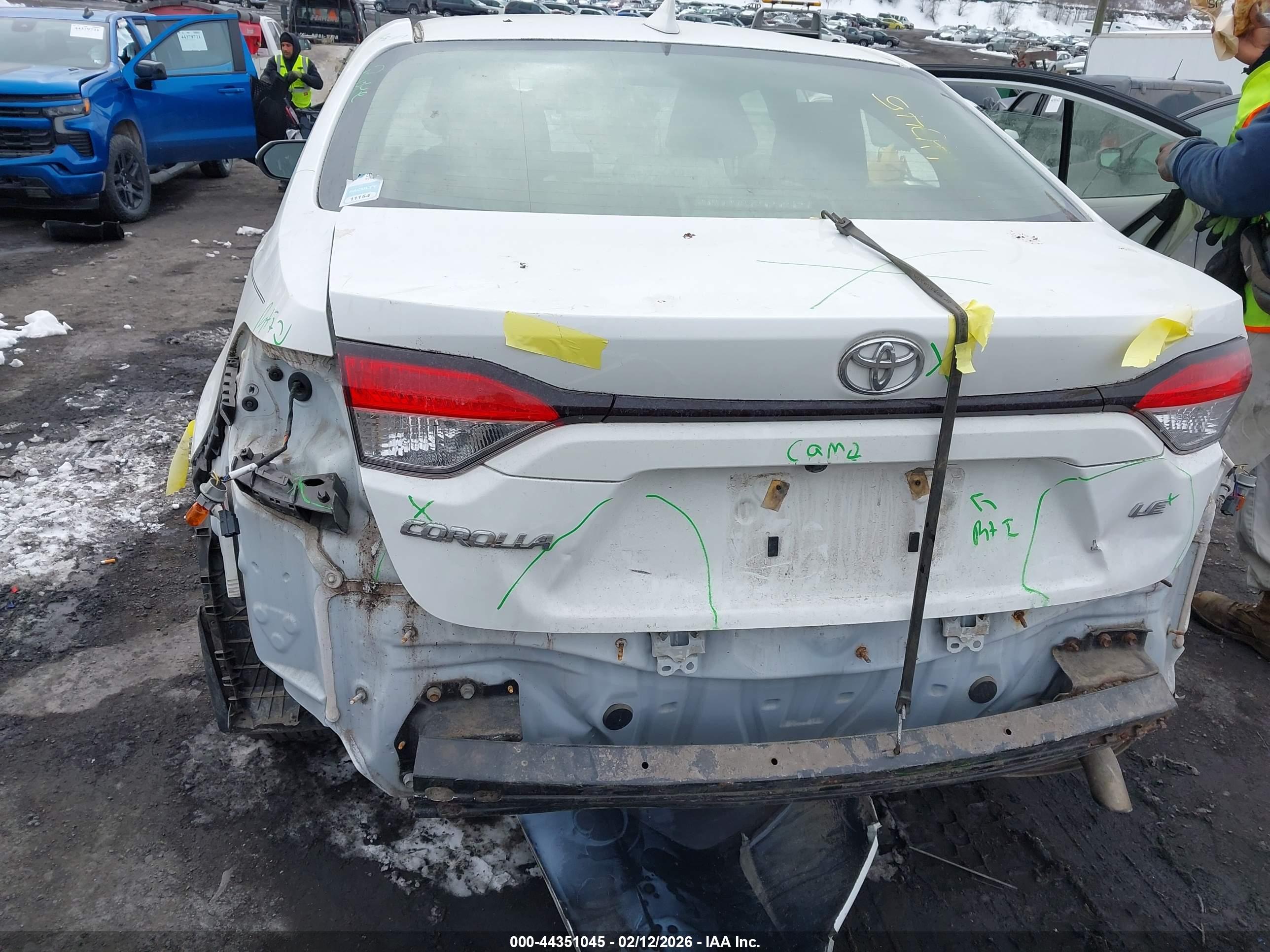 TOYOTA COROLLA image 6