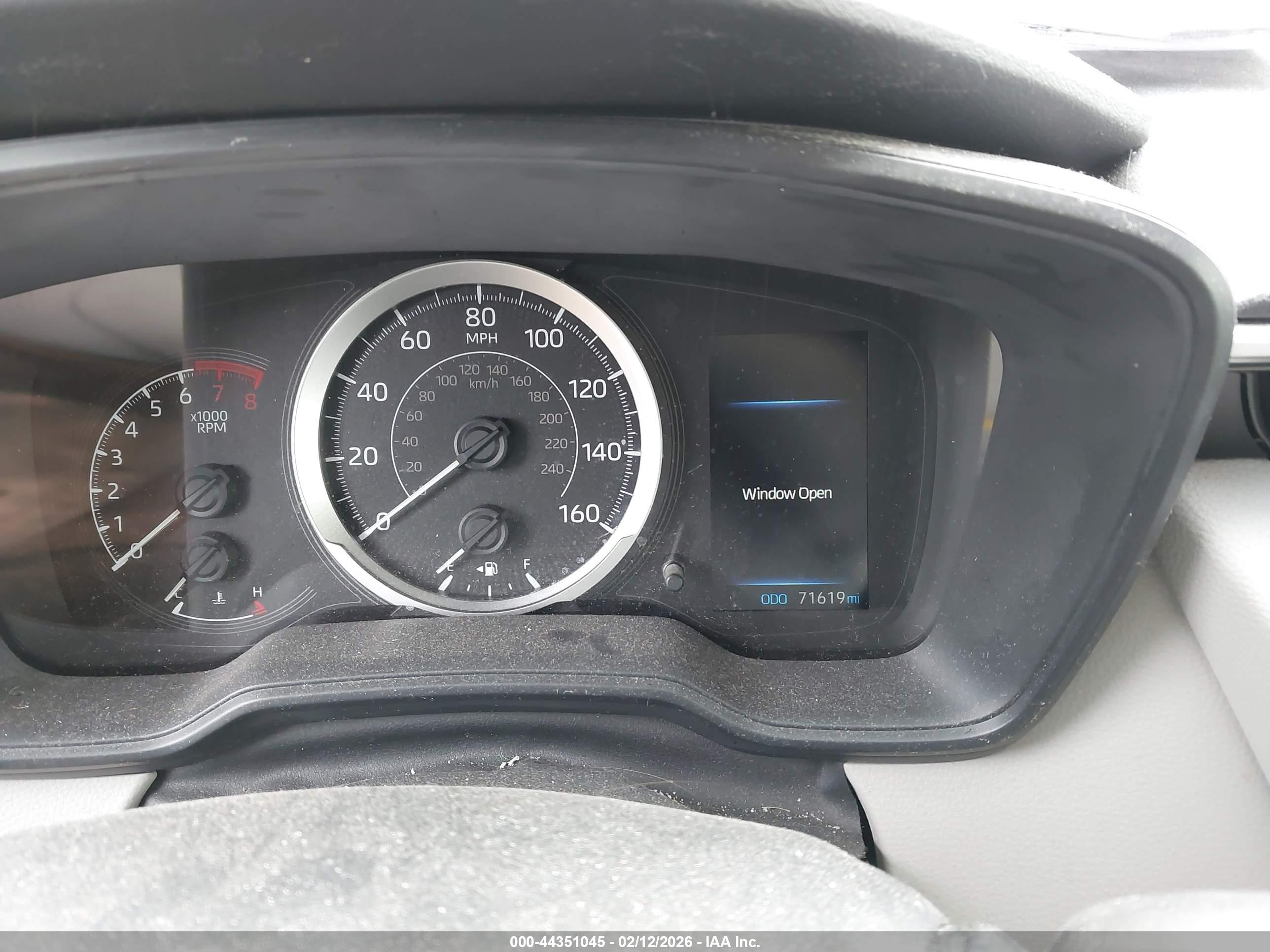 TOYOTA COROLLA image 7