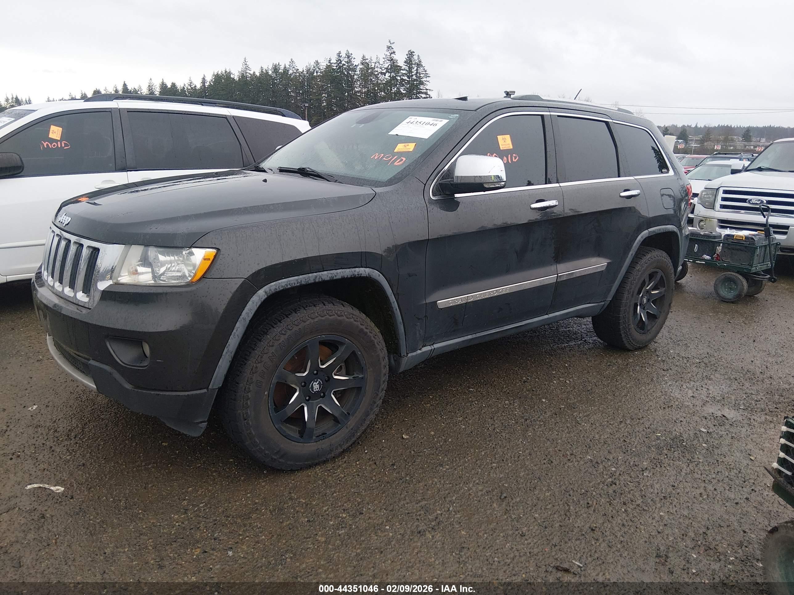 JEEP GRAND image 2