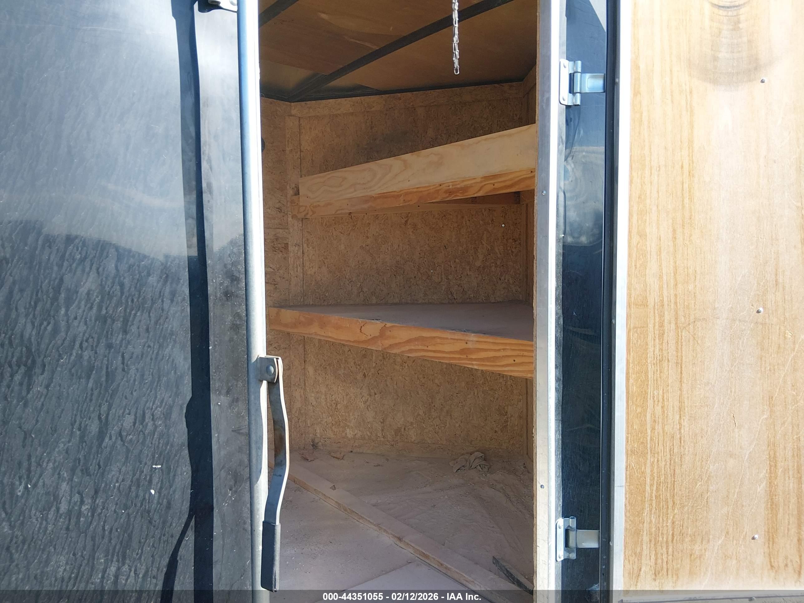 RHINO SAFARI image 8