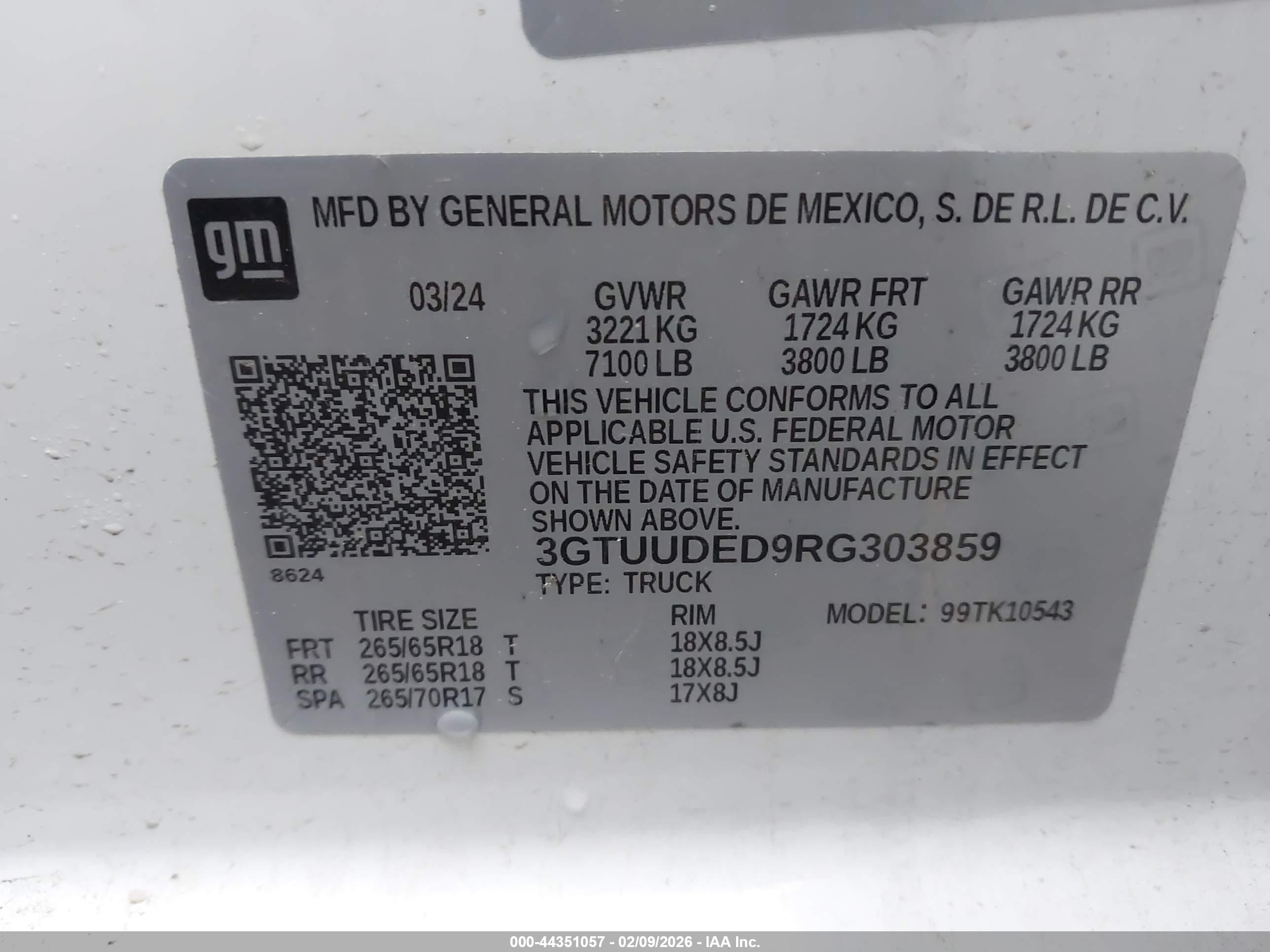 GMC SIERRA image 9