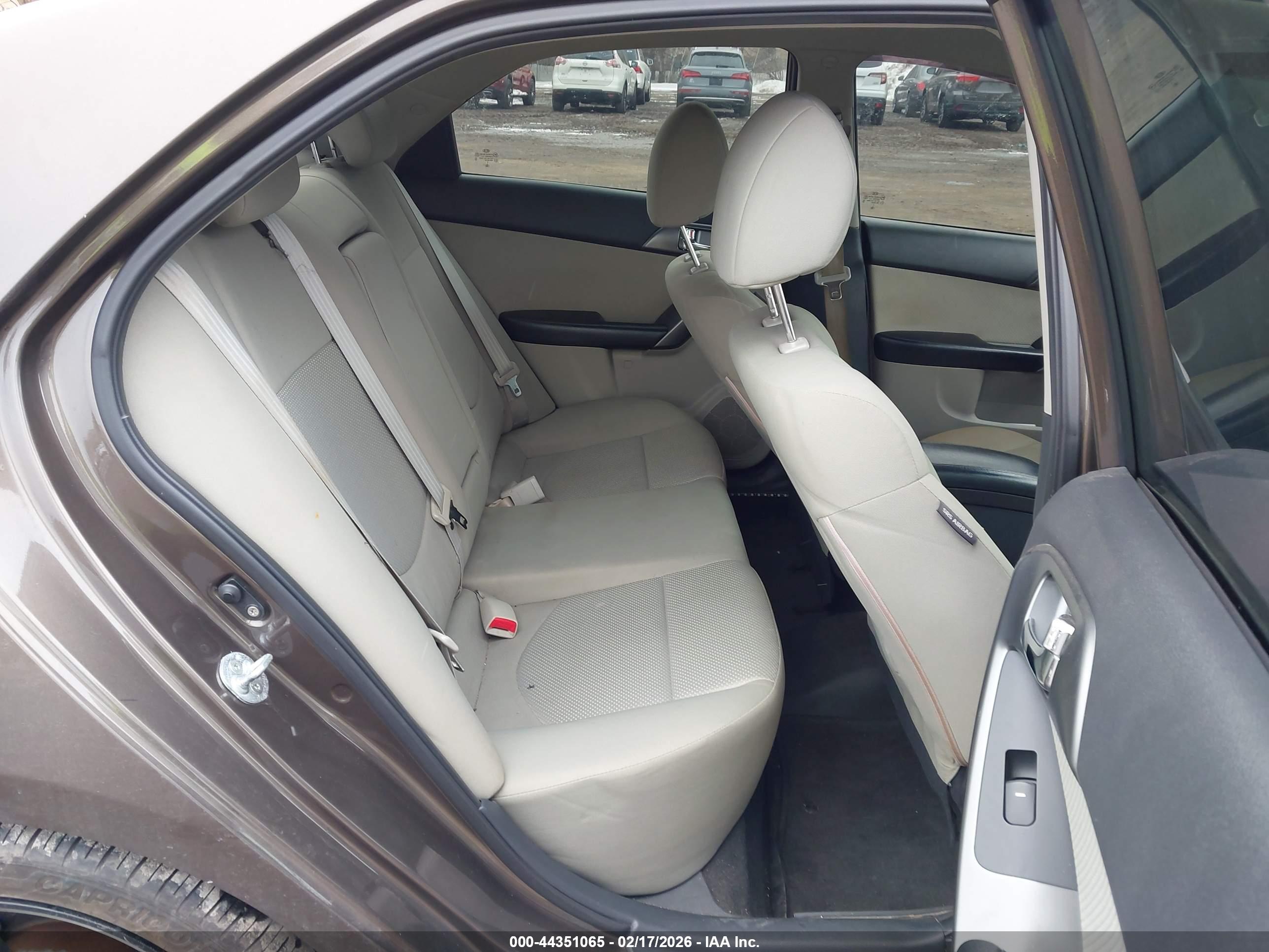 KIA FORTE image 8