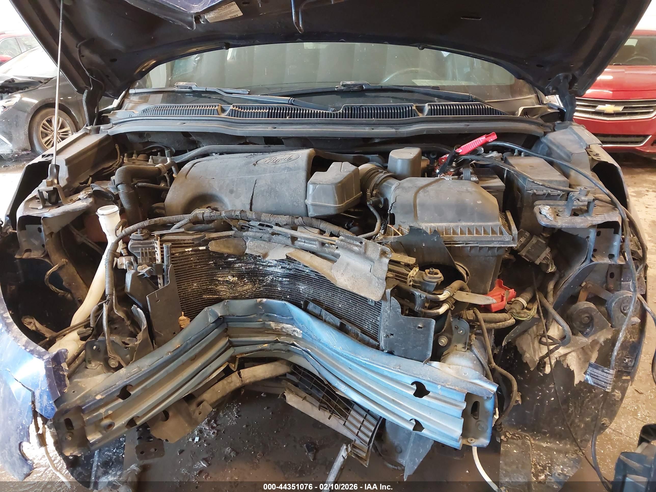 FORD EXPLORER image 10