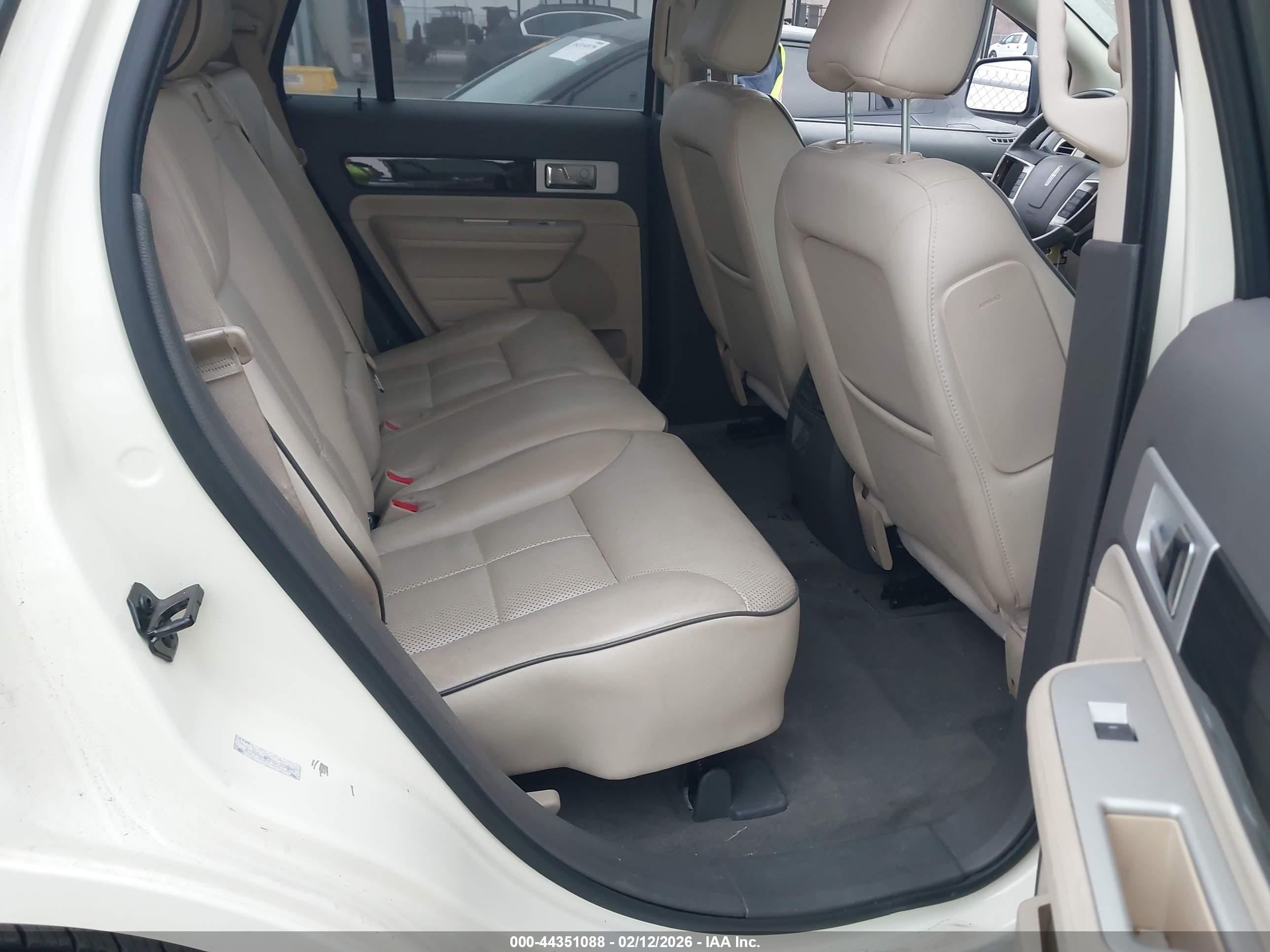 LINCOLN MKX image 8