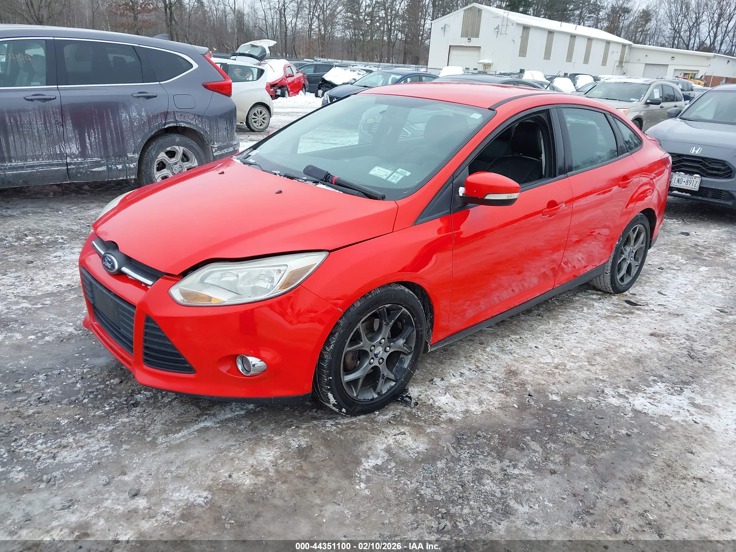 FORD FOCUS image 2