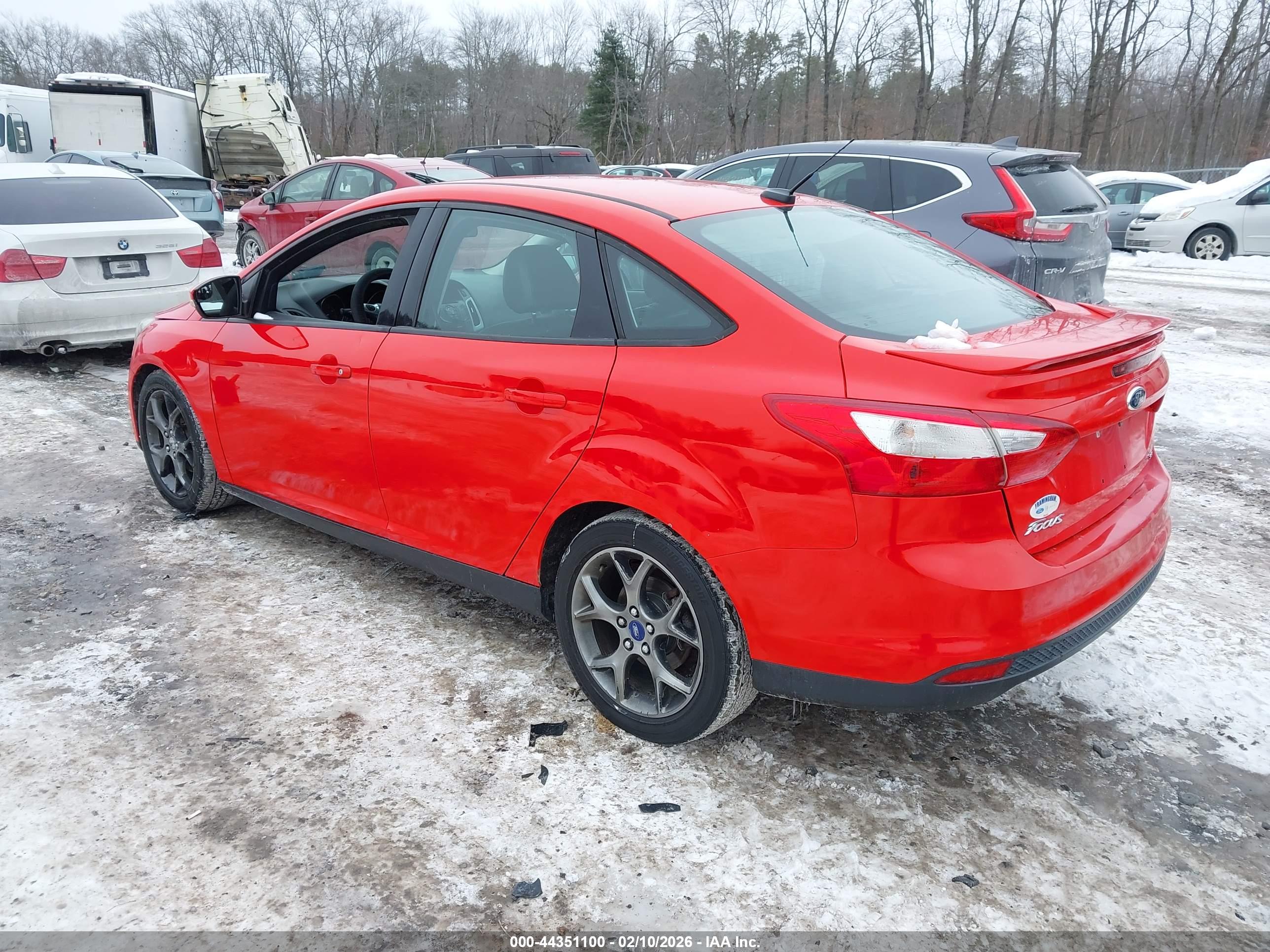 FORD FOCUS image 3