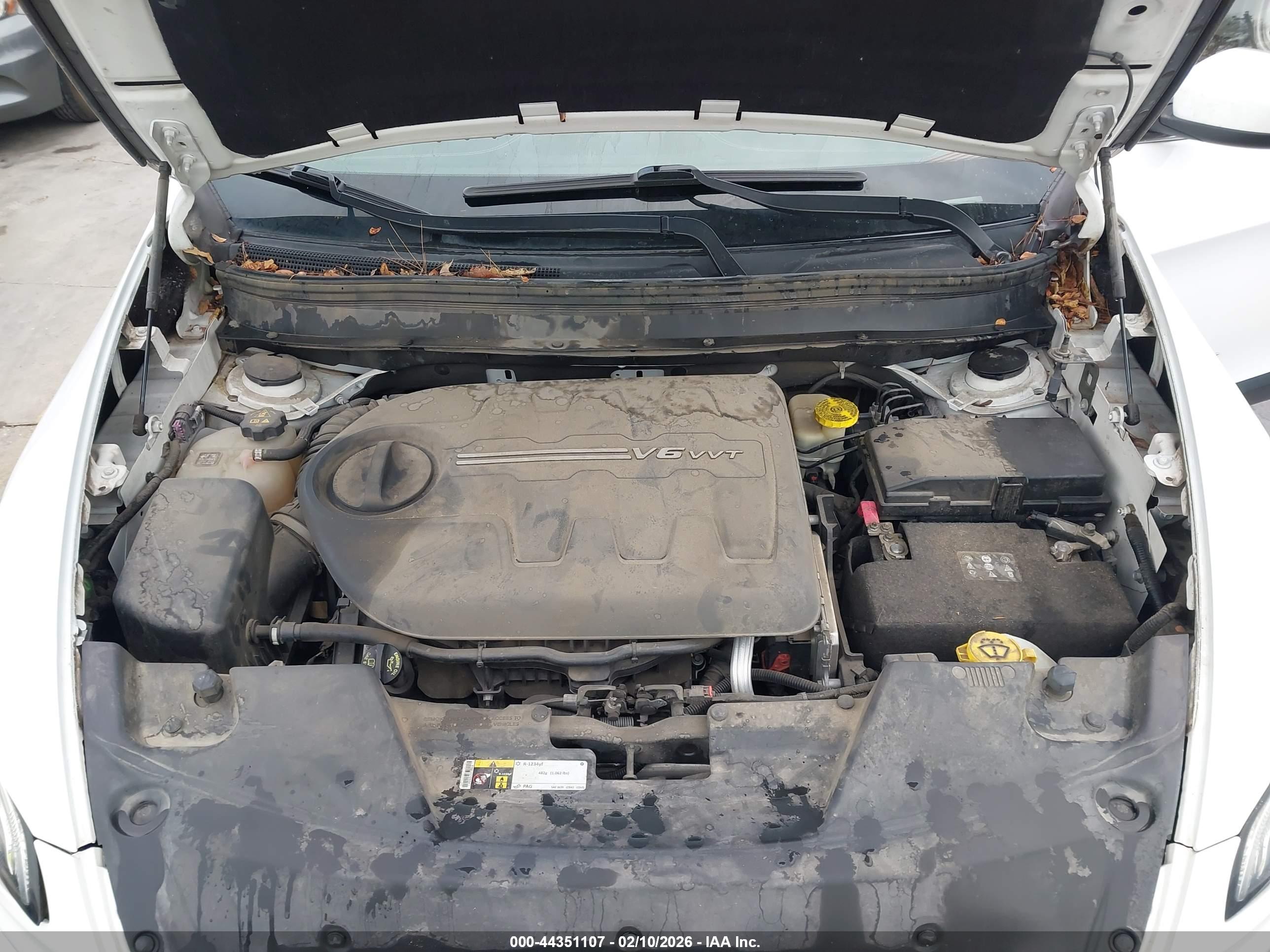 JEEP CHEROKEE image 10