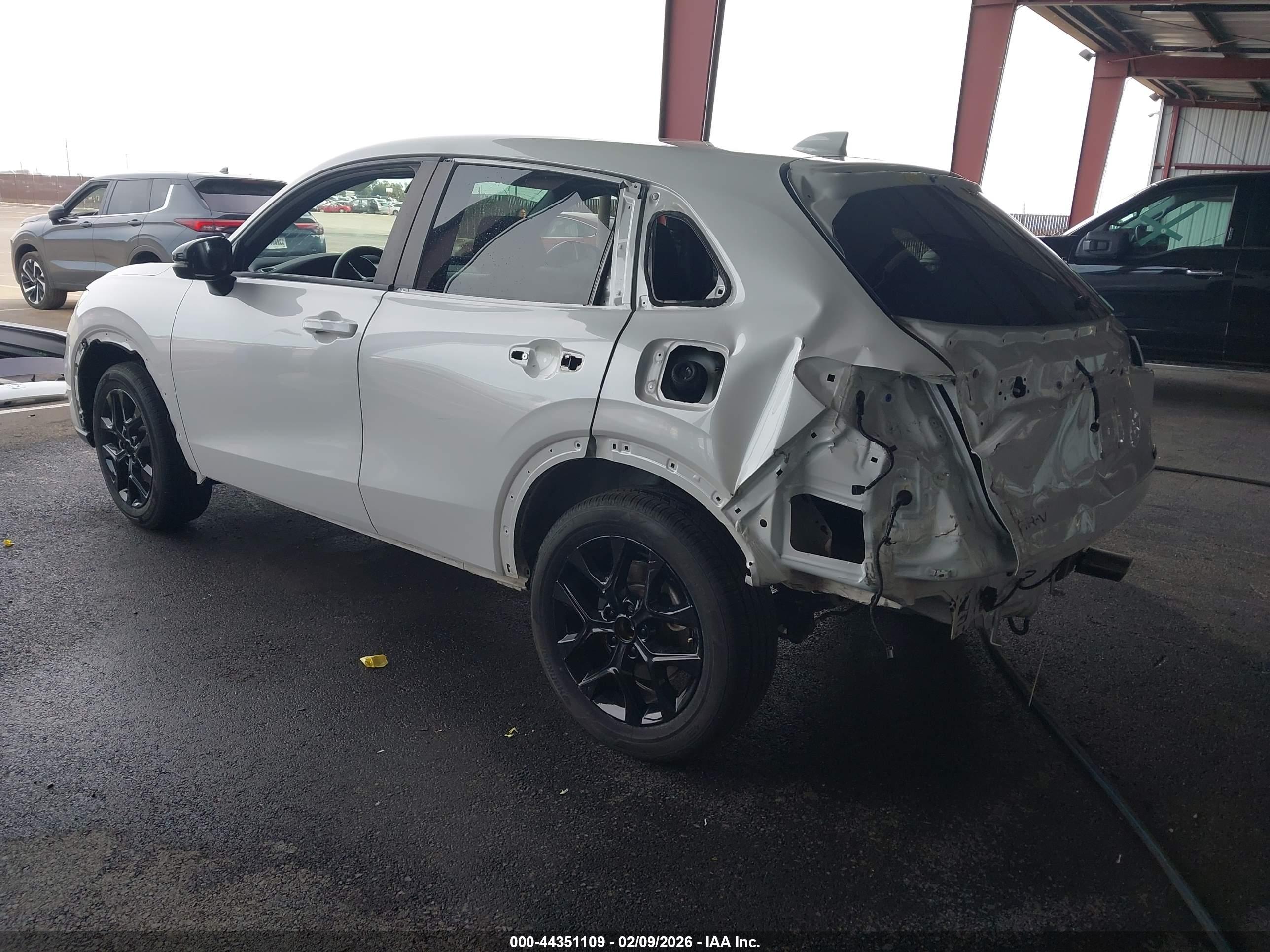 HONDA HR-V image 3